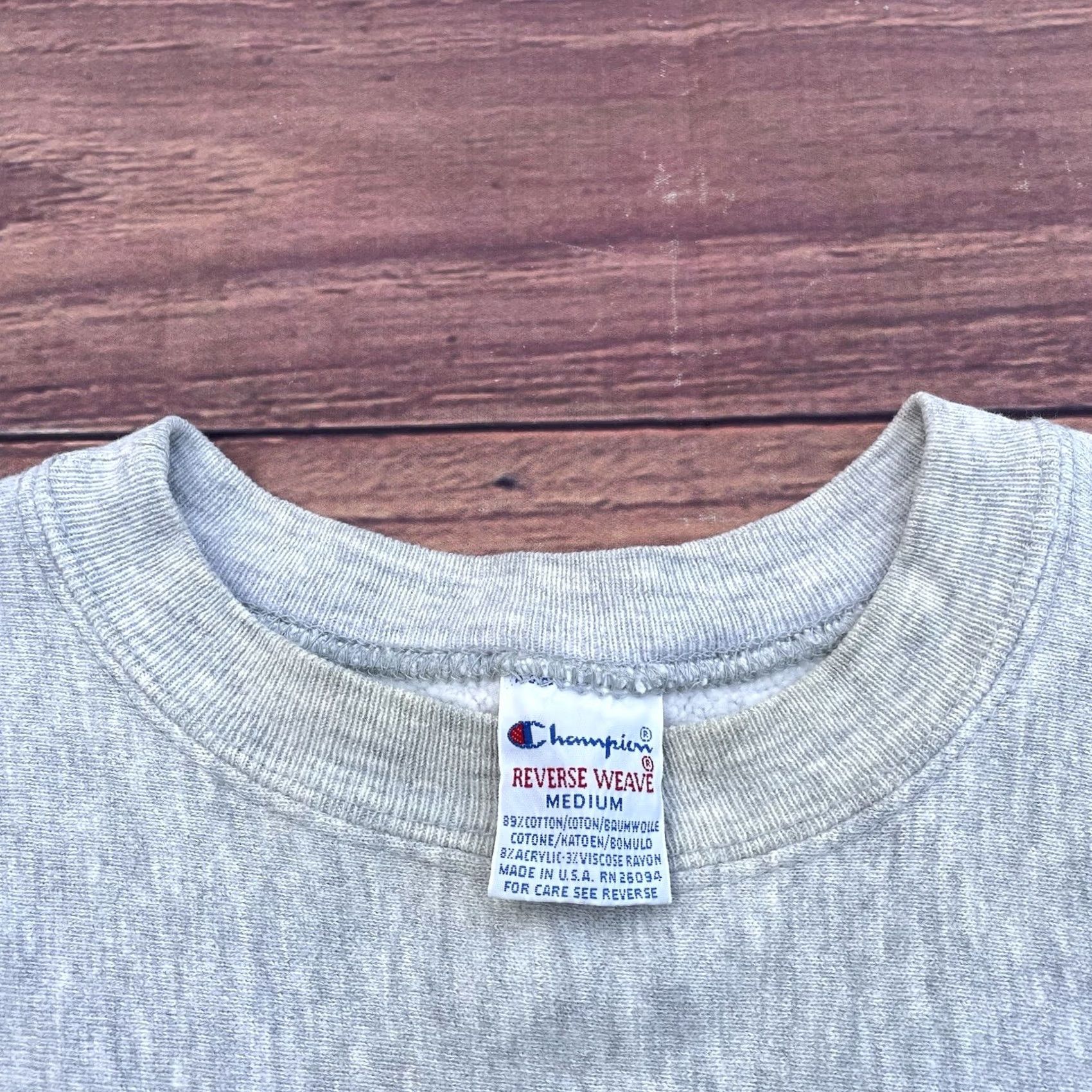 Champion VINTAGE CHAMPION Sweatshirt Heather Gray REVERSE WEAVE Crewneck MEDIUM USA Logo 90s Mens Size US M / EU 48-50 / 2 - 4 Thumbnail