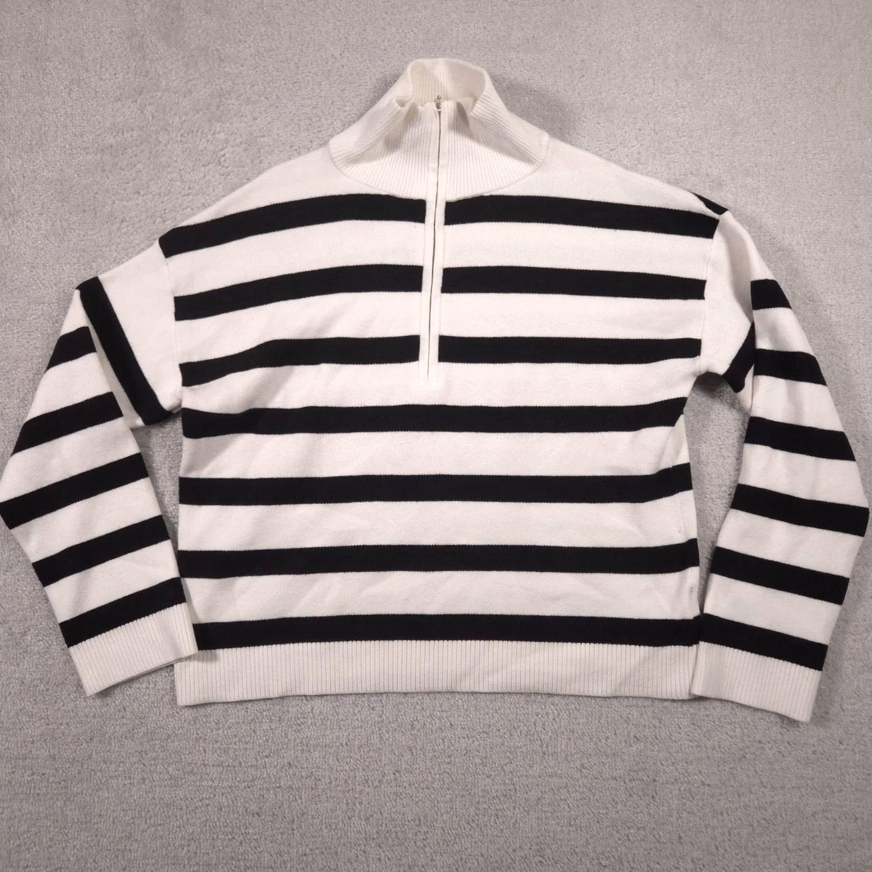 Vintage Tahari Sweater Womens L White Black Stripe Mock Neck 1/2 Zip Knit Pullover Pullover Knit Shirt Women Regular Fit Winter Casual Size L / US 10 / IT 46 - 2 Thumbnail