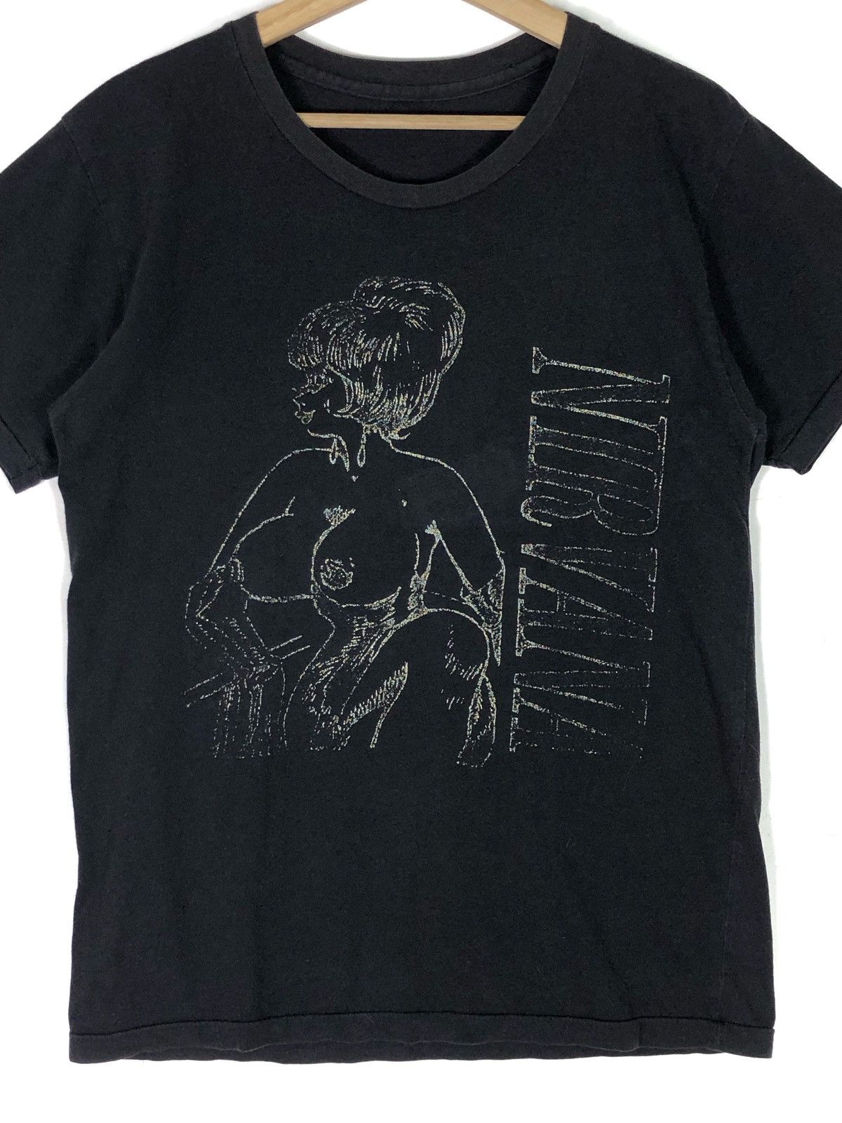 Band Tees RARE🔥M. HOLLYWOOD JPN NIRVANA STRIPPER BIG TITS SUNFADED Size US M / EU 48-50 / 2 - 3 Thumbnail