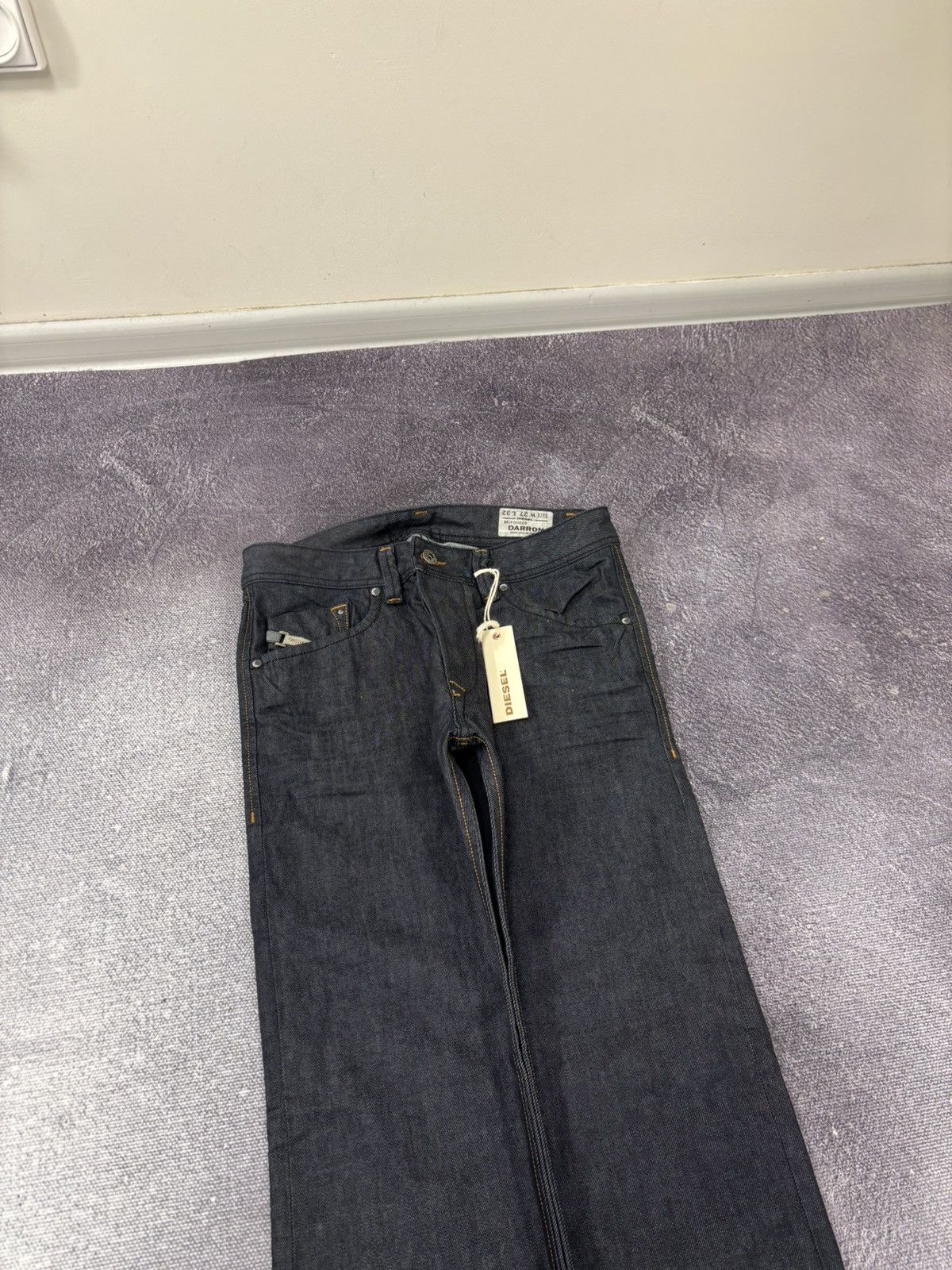 Diesel Diesel Darron Regular Slim Tapered NWT Men’s Denim Jeans Size US 27 - 4 Thumbnail