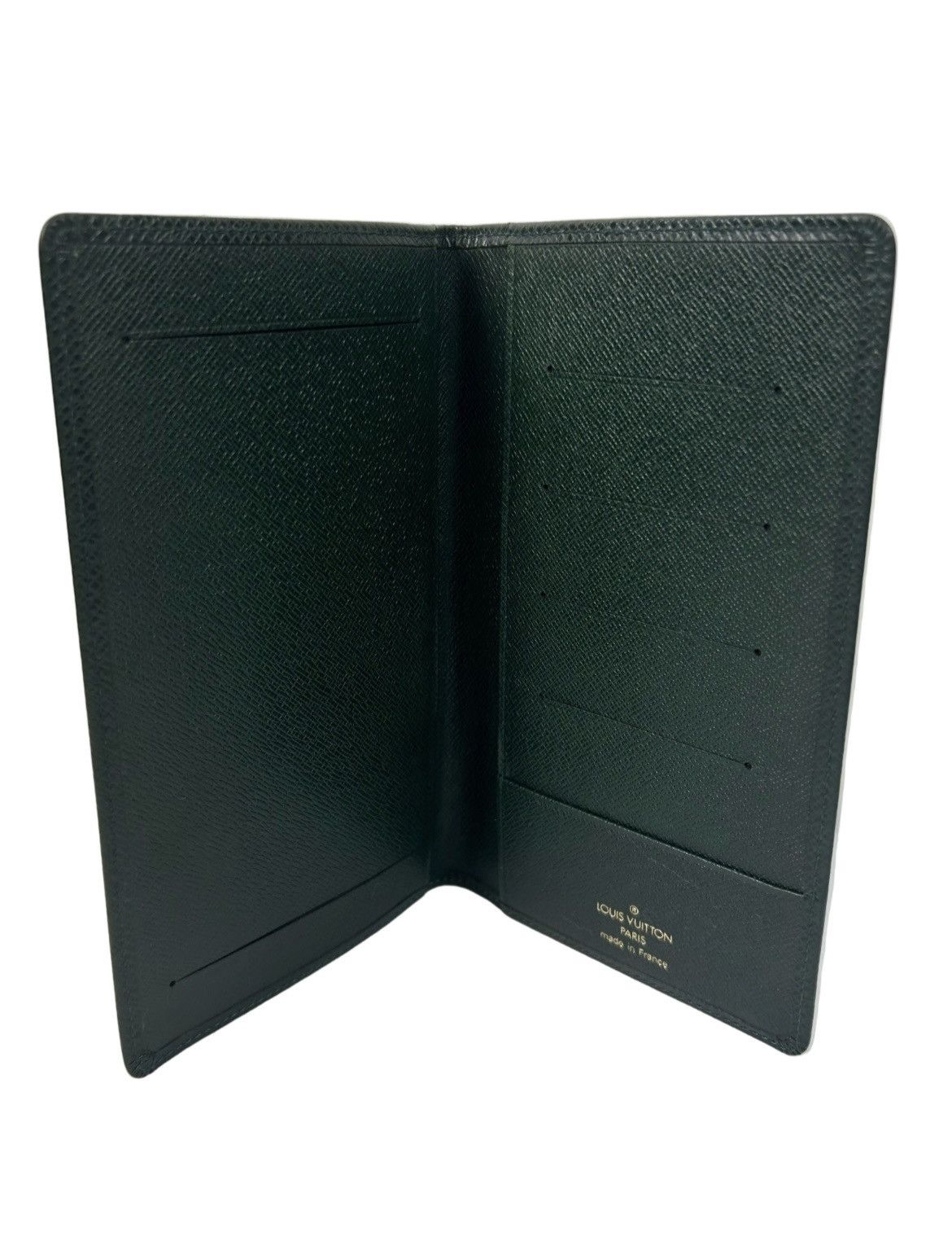 Louis Vuitton Louis Vuitton Taiga Long Wallet Size ONE SIZE - 2 Thumbnail