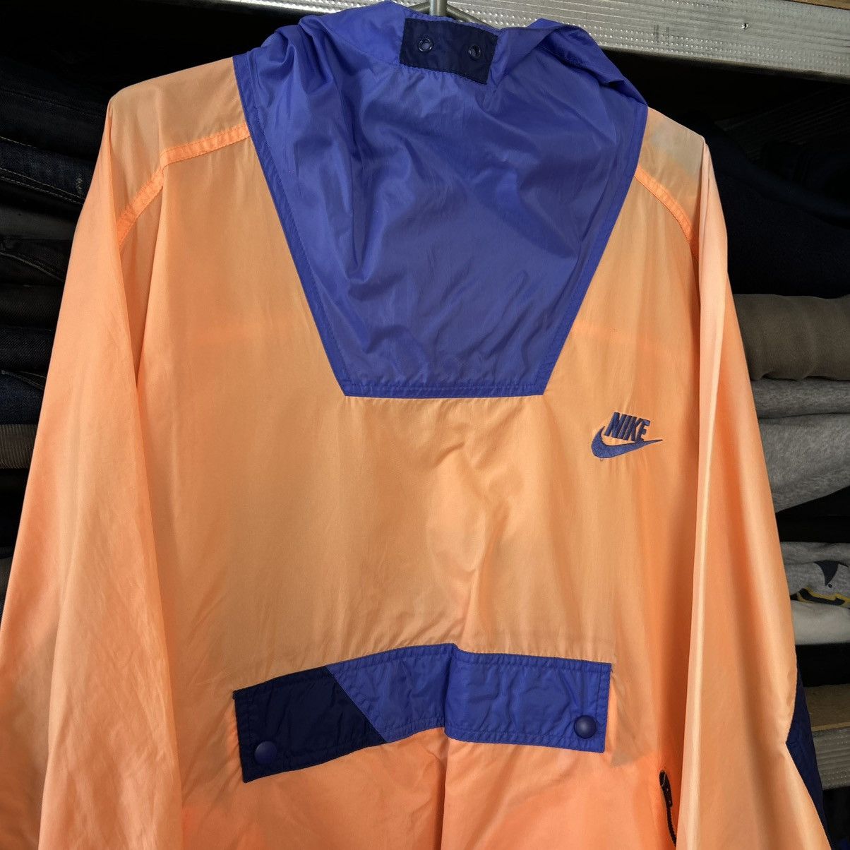 Nike Vintage Nike Court Swoosh 90’s Nylon windbreaker jacket Size US M / EU 48-50 / 2 - 2 Thumbnail