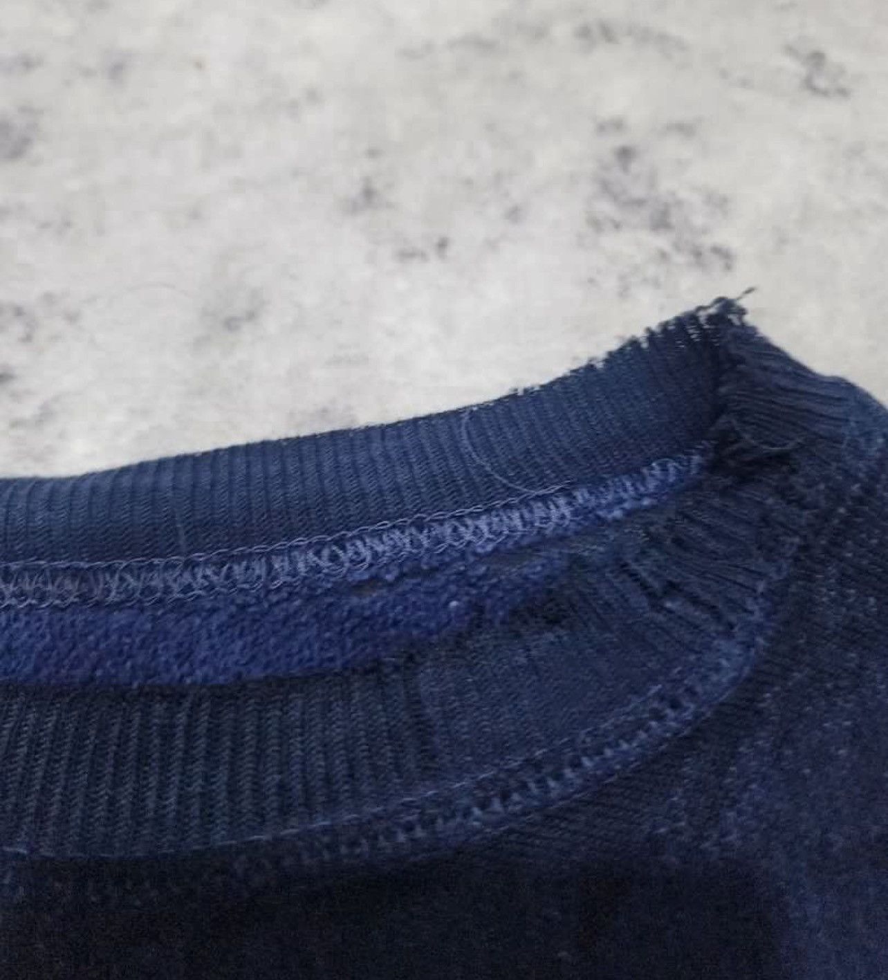 Champion THRASHED REVERSE WAVE SUN FADED Size US XL / EU 56 / 4 - 6 Thumbnail