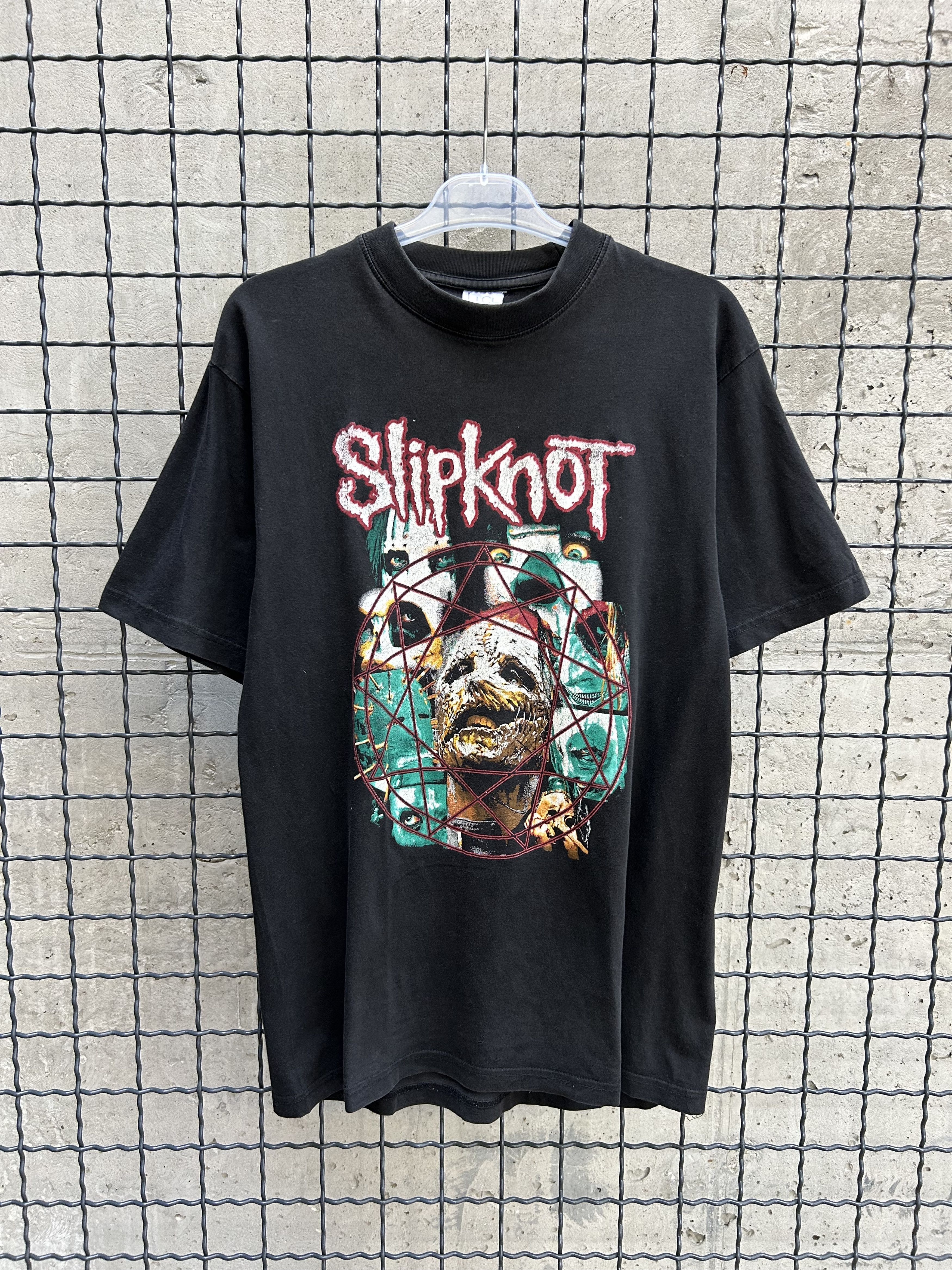 Band Tees Vintage 2000s Slipknot Rock Band T-shirt Size US L / EU 52-54 / 3 - 1 Thumbnail