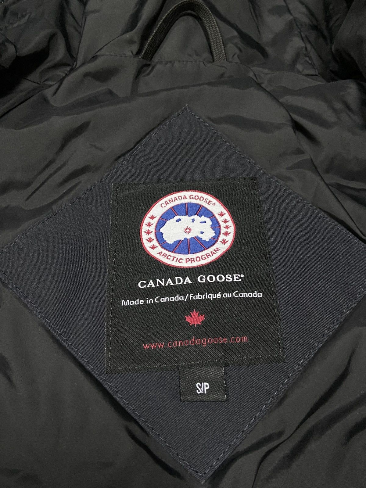 Canada Goose Canada Goose Carson down jacket parka Size US M / EU 48-50 / 2 - 7 Thumbnail