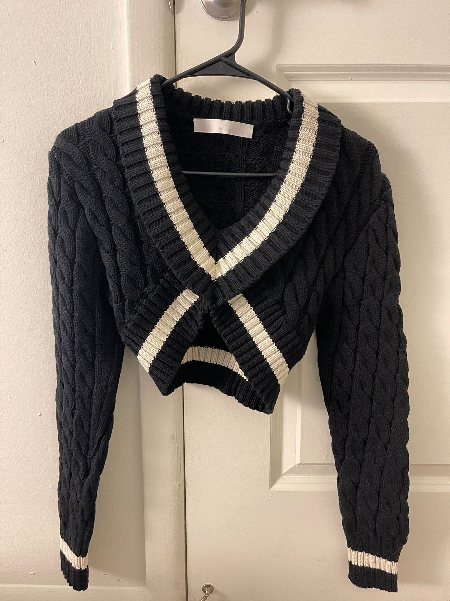 Dion Lee Dion Lee Short V-Neck Sweater Size S / US 4 / IT 40 - 1 Thumbnail