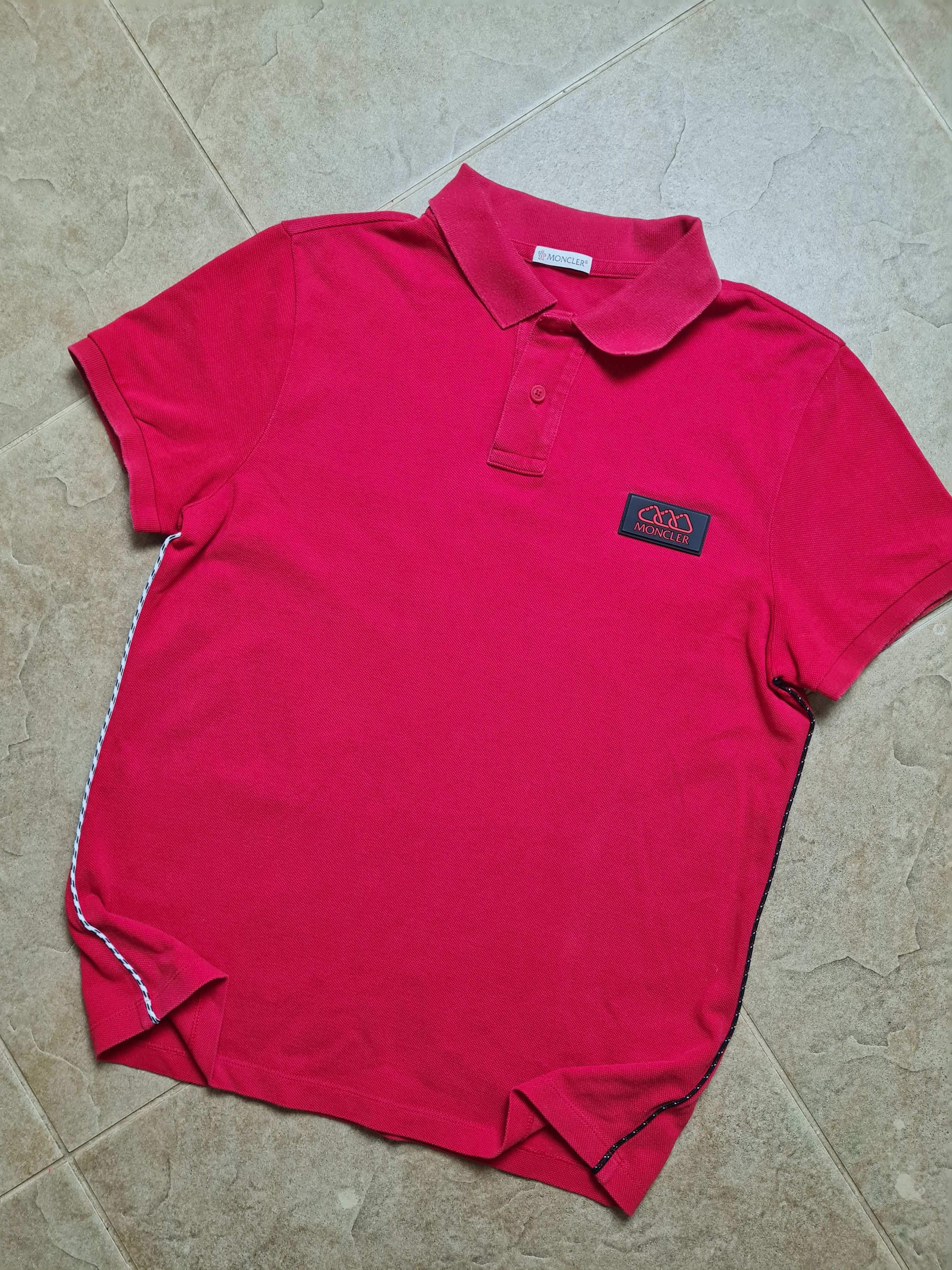 Moncler Mens T-Shirt MONCLER Logo Patch Polo Shirt In Red Size S Size US S / EU 44-46 / 1 - 2 Thumbnail