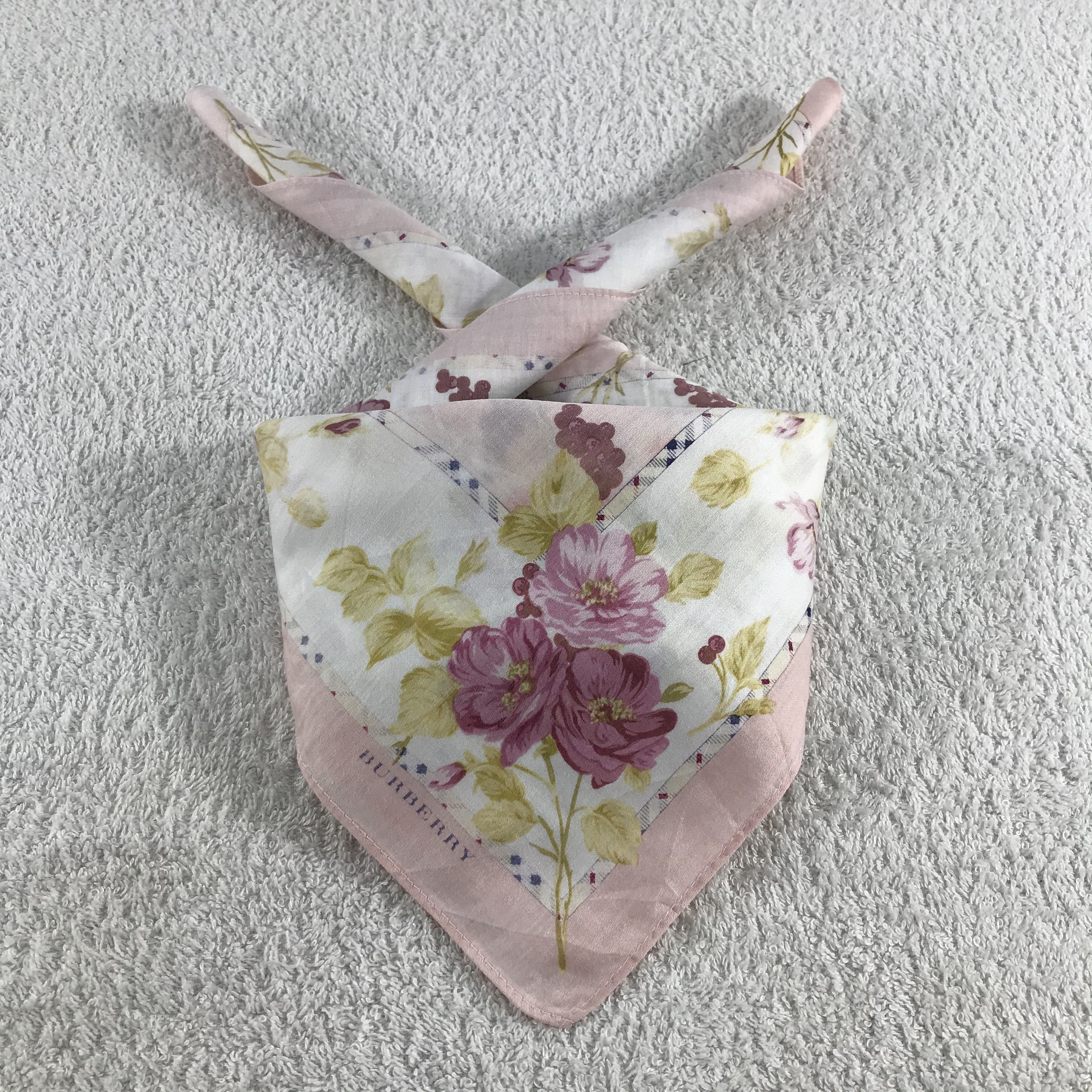 Burberry × Vintage Burberry Bandana / Handkerchief / Neckerchief - S067 Size ONE SIZE - 3 Thumbnail