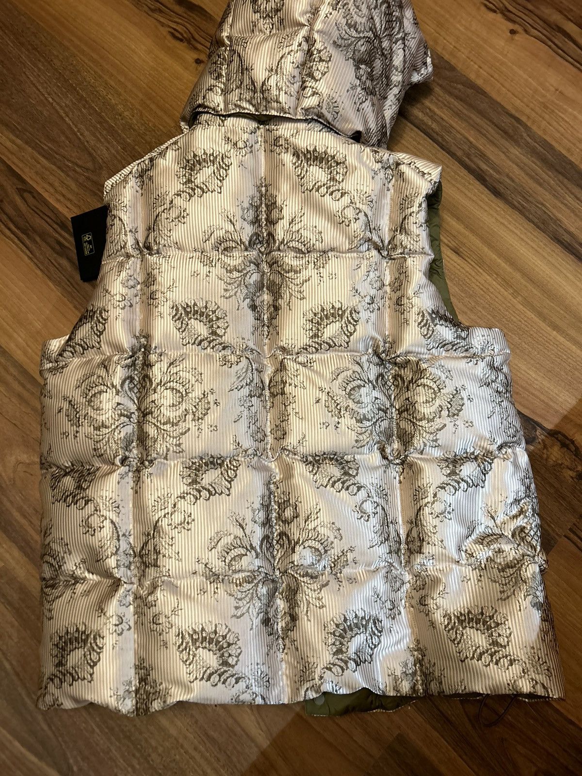 Moncler Moncler down vest Size US L / EU 52-54 / 3 - 8 Thumbnail
