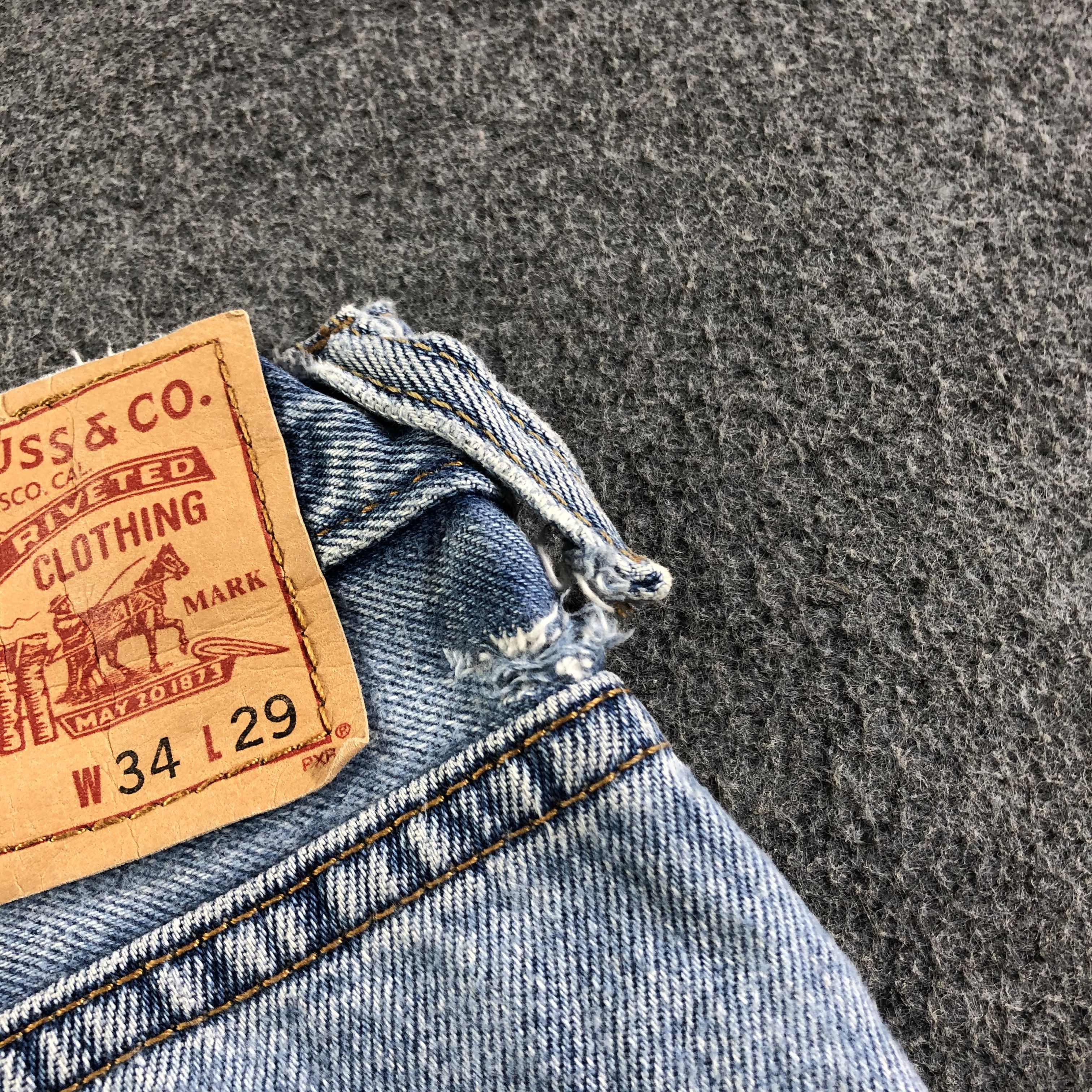 Levi's Vintage Blue Wash Levis 505 Jeans-J3046 Size US 35 - 9 Thumbnail