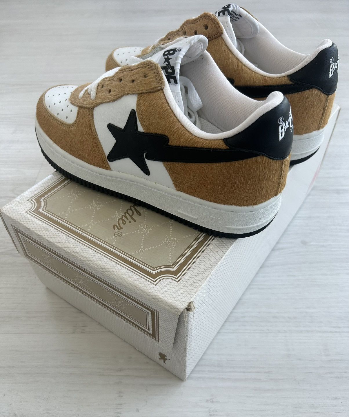 Bape VERY RARE OG 2003 A BATHING APE PONY HAIR BAPESTA Size US 9.5 / EU 42-43 - 4 Thumbnail