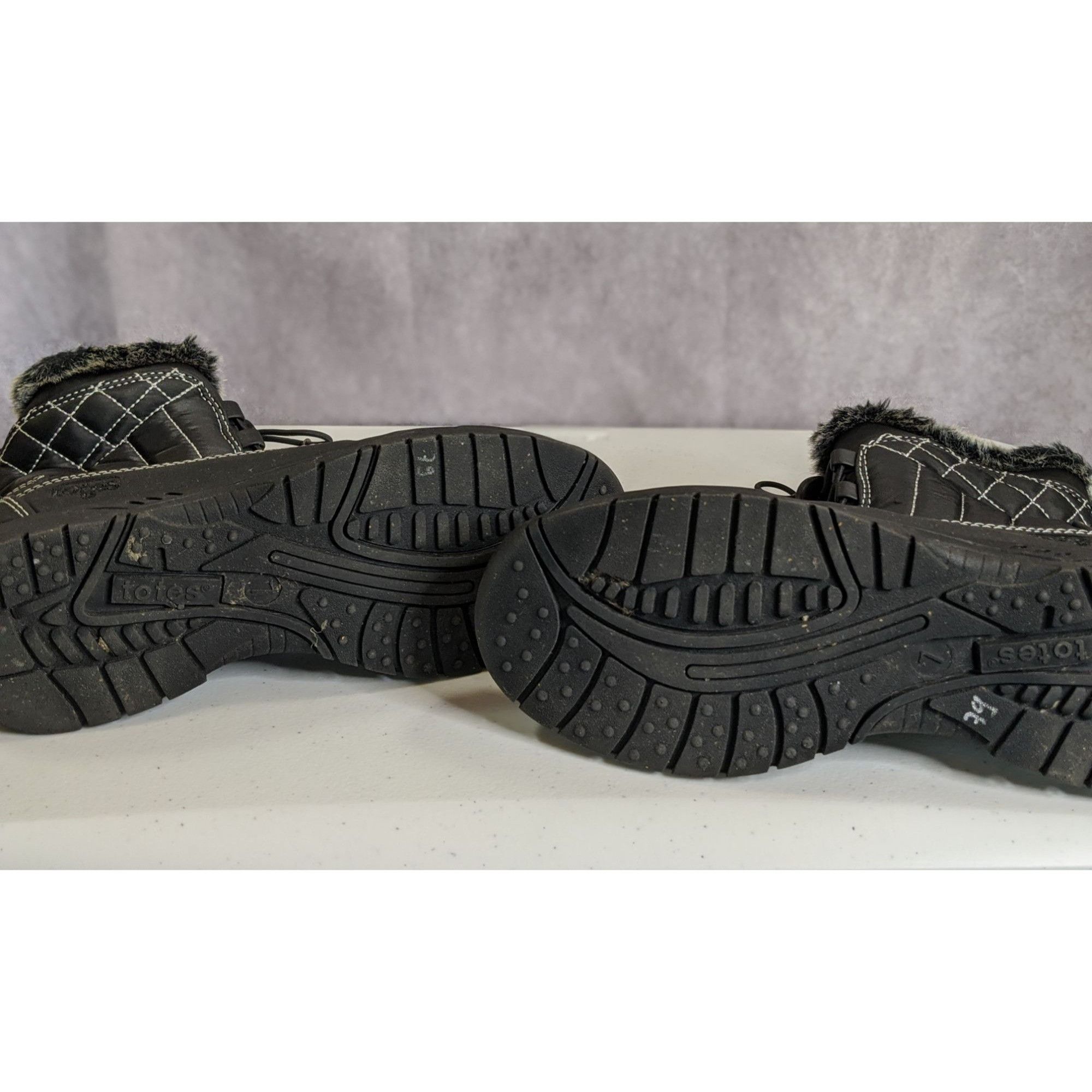 Other Totes Eve Black Snow Boots Size US 7 / IT 37 - 3 Thumbnail