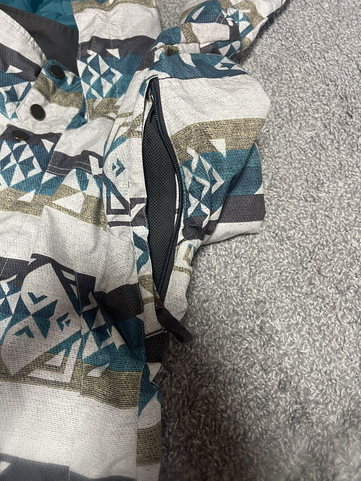 Burton Burton Da Nang Aztec DryRide Snowboard Jacket Size XS Size XS / US 0-2 / IT 36-38 - 11 Thumbnail