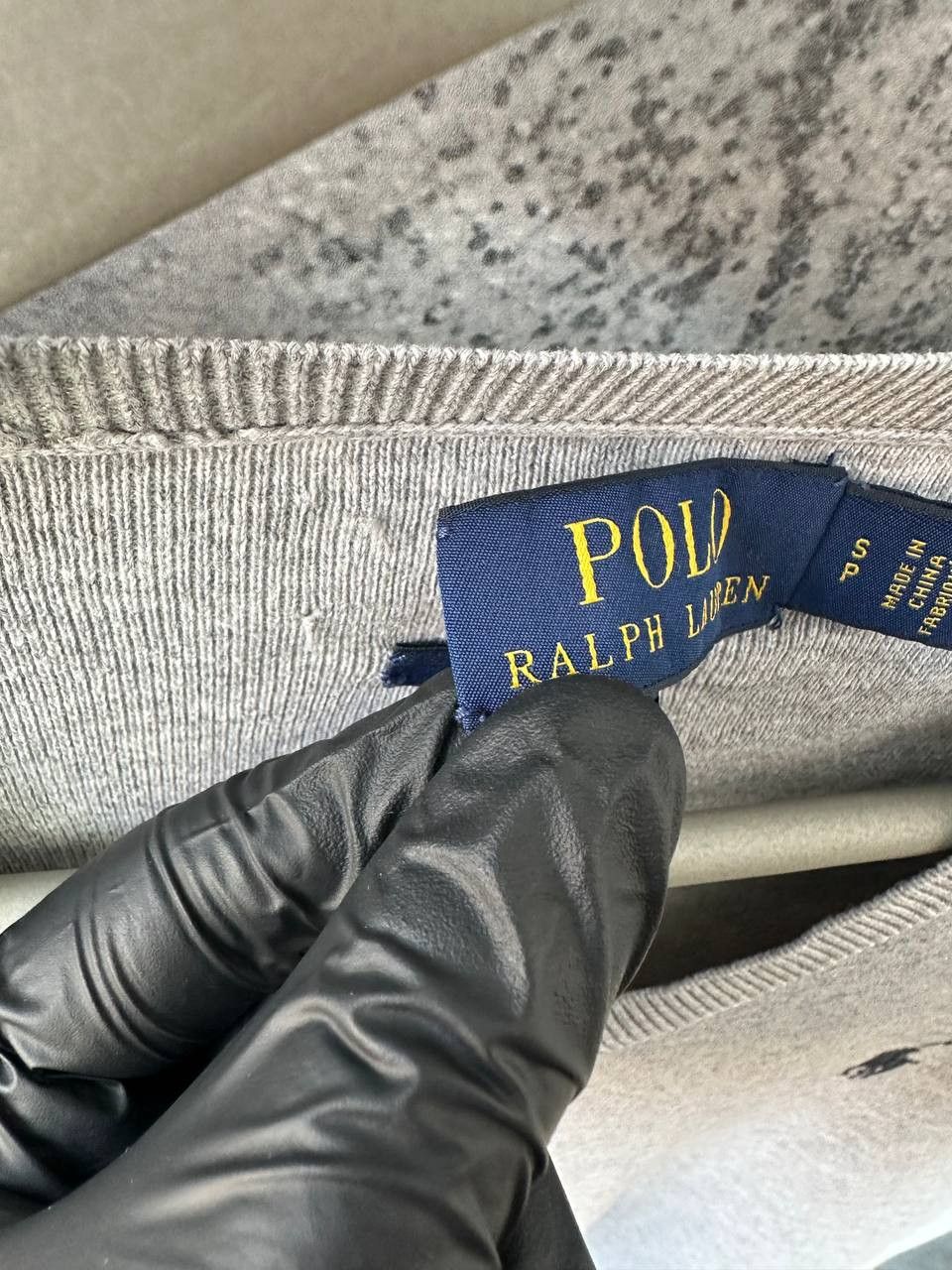 Polo Ralph Lauren Polo Ralph Lauren V-Neck Sweater Jumper Gray Pullover Size US S / EU 44-46 / 1 - 12 Thumbnail