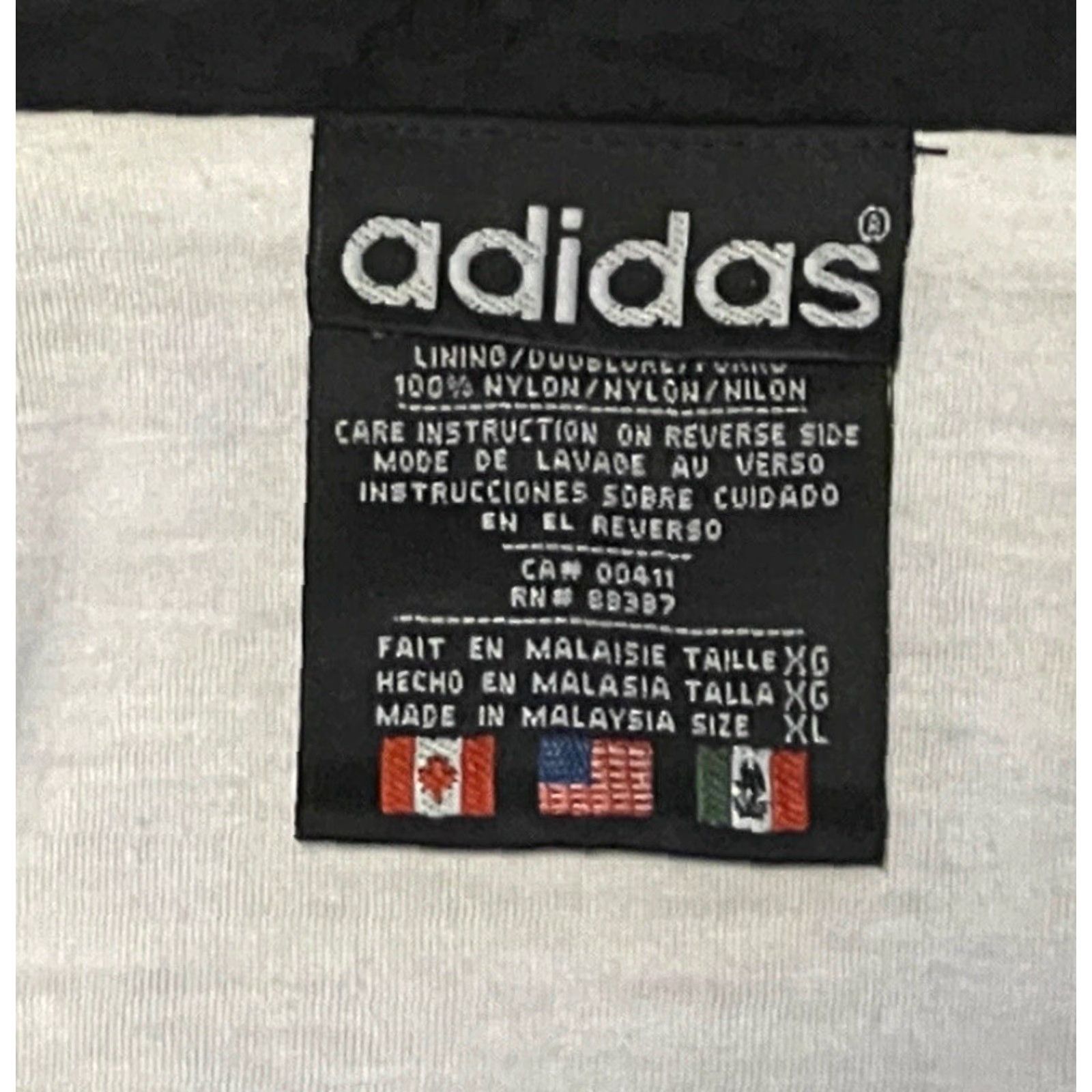 Adidas VINTAGE 90s ADIDAS Blue Nylon WINDBREAKER JACKET Track Soccer Coat XL Men's Blue/White/Black Windbreaker Soccer Mens Size US XL / EU 56 / 4 - 3 Thumbnail