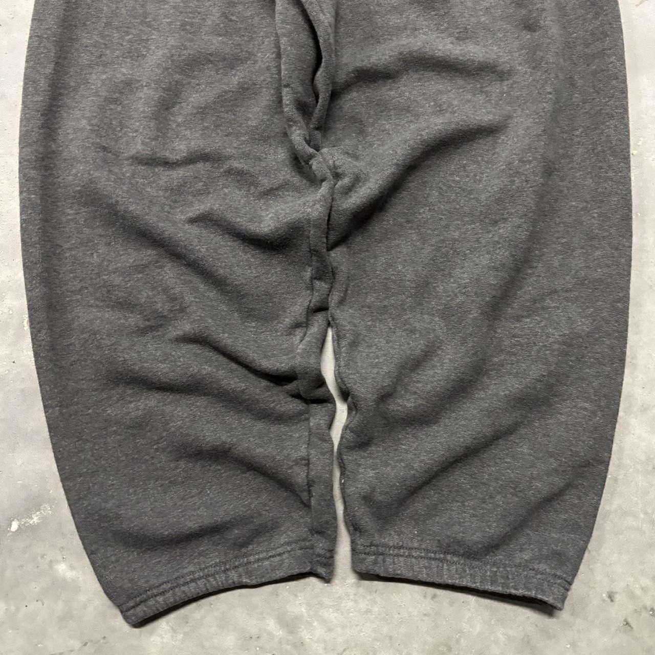 Japanese Brand × Vintage Crazy Vintage Y2K/2000s Dark Grey Essential Sweatpants! Size US 30 / EU 46 - 5 Thumbnail