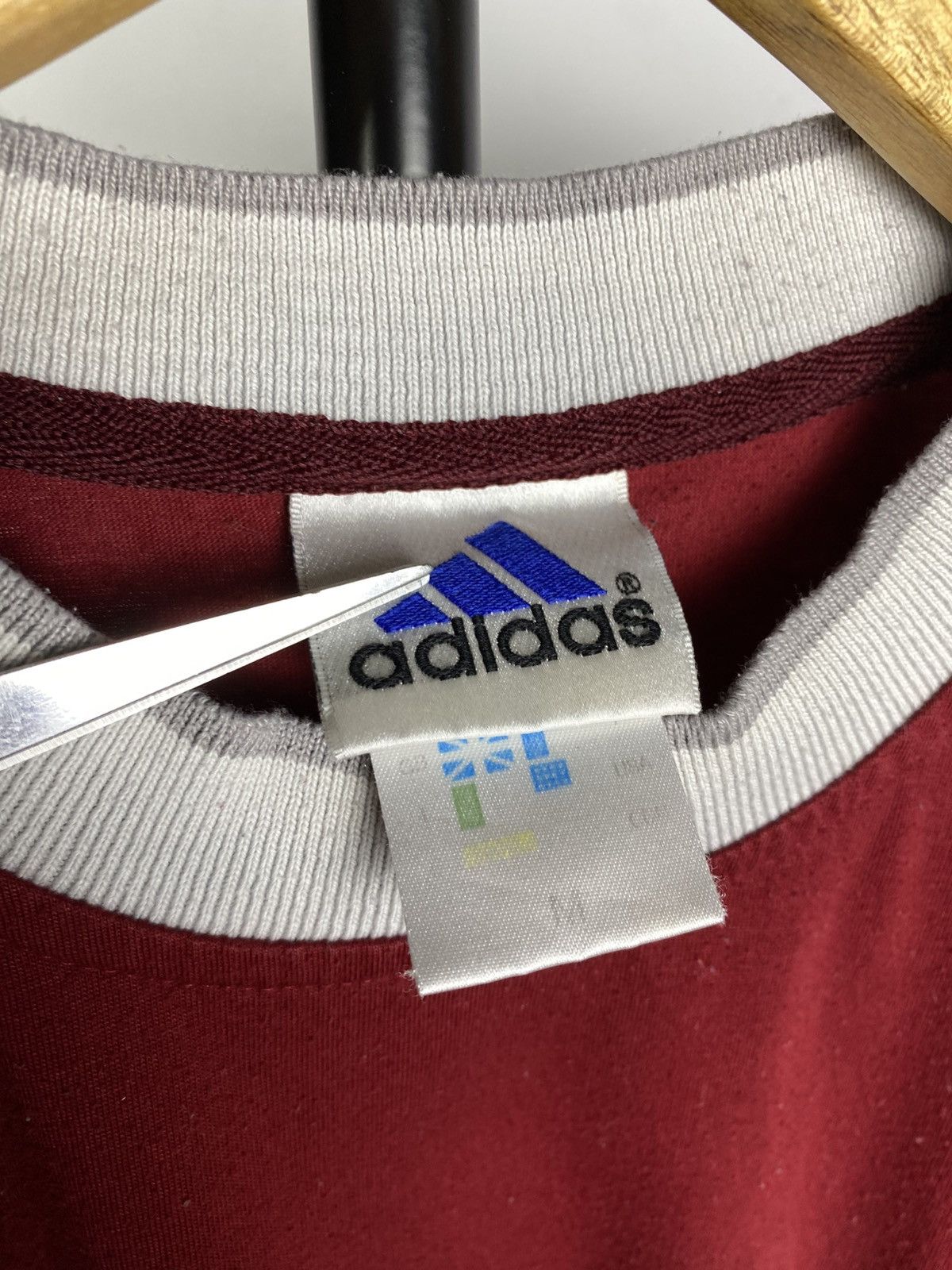 Adidas × Vintage Vintage 90s AAC Adidas Logo Embroidered Red T Shirt Size US M / EU 48-50 / 2 - 4 Thumbnail