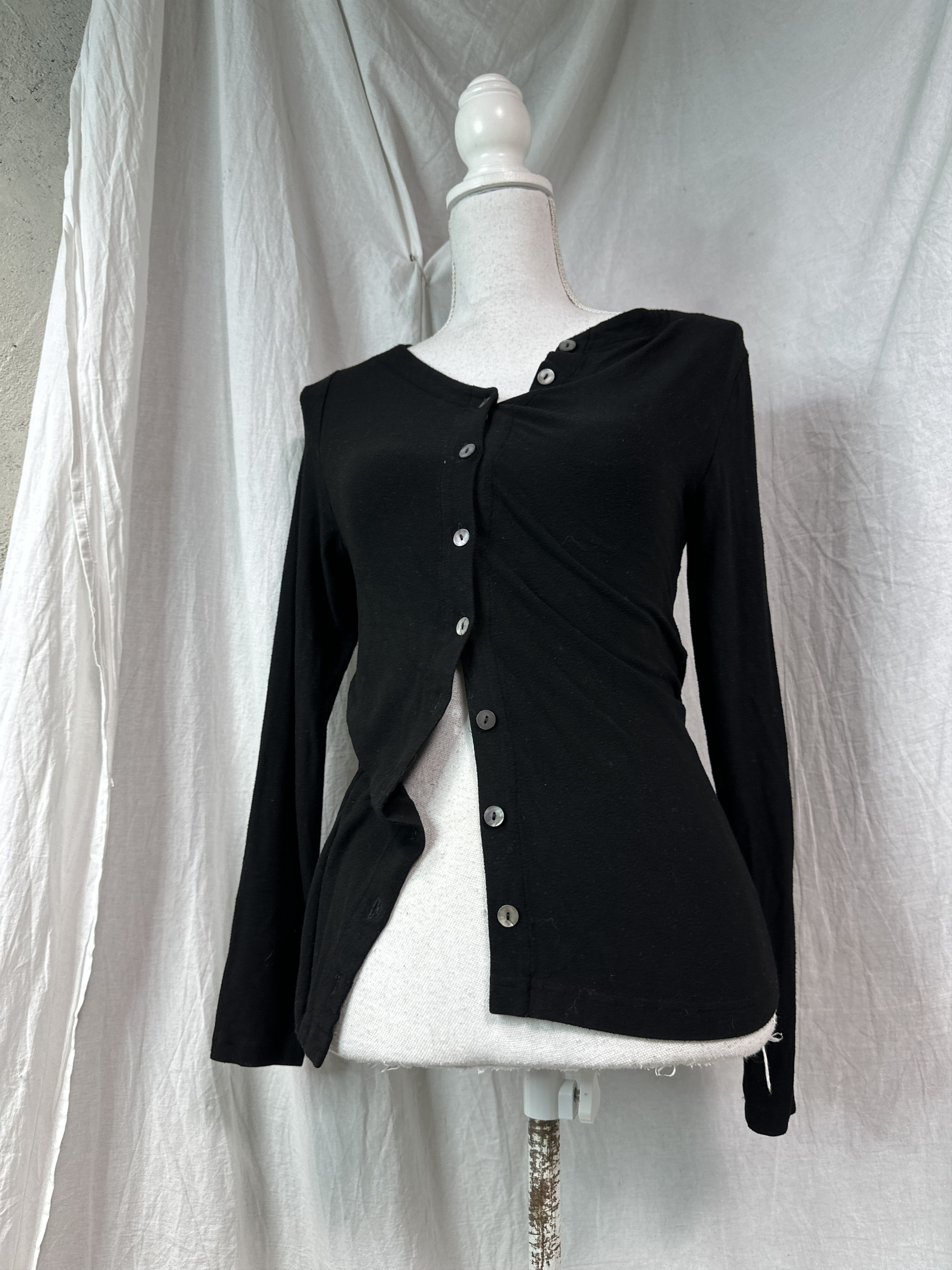 Vintage Vintage Avant Garde Grunge Buttoned Cardigan Y2K Size S / US 4 / IT 40 - 1 Thumbnail