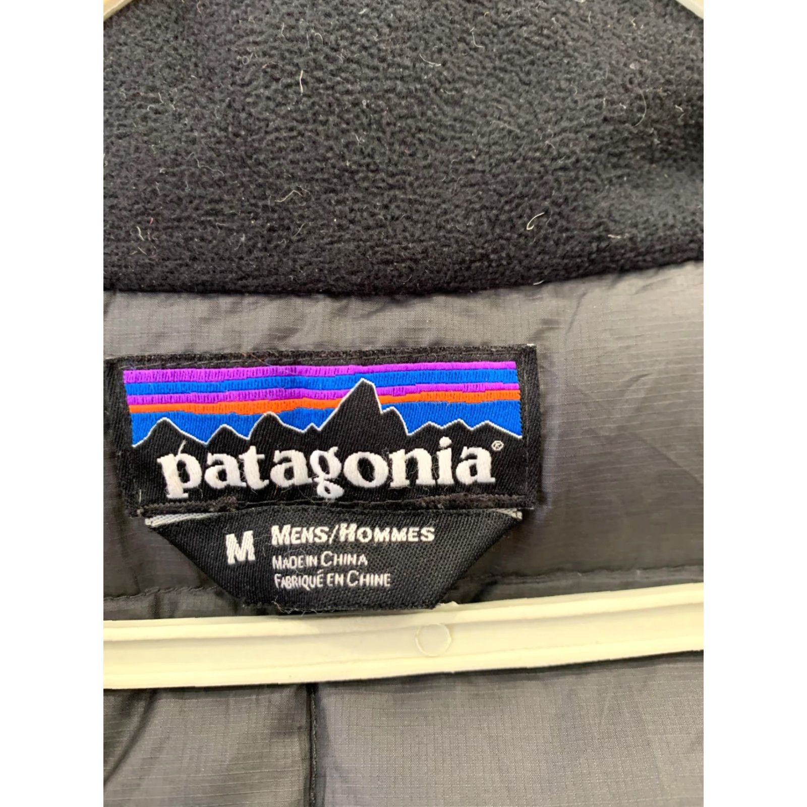 Patagonia Patagonia Jacket Mens Down Insulated Hooded Black M Outdoor 49 in Chest Old School 90s? Size US M / EU 48-50 / 2 - 3 Thumbnail