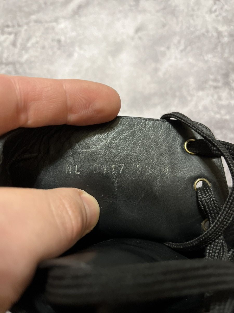Louis Vuitton Louis Vuitton Wonderland Flat Ranger Leather Boots Size US 8 / IT 38 - 9 Thumbnail