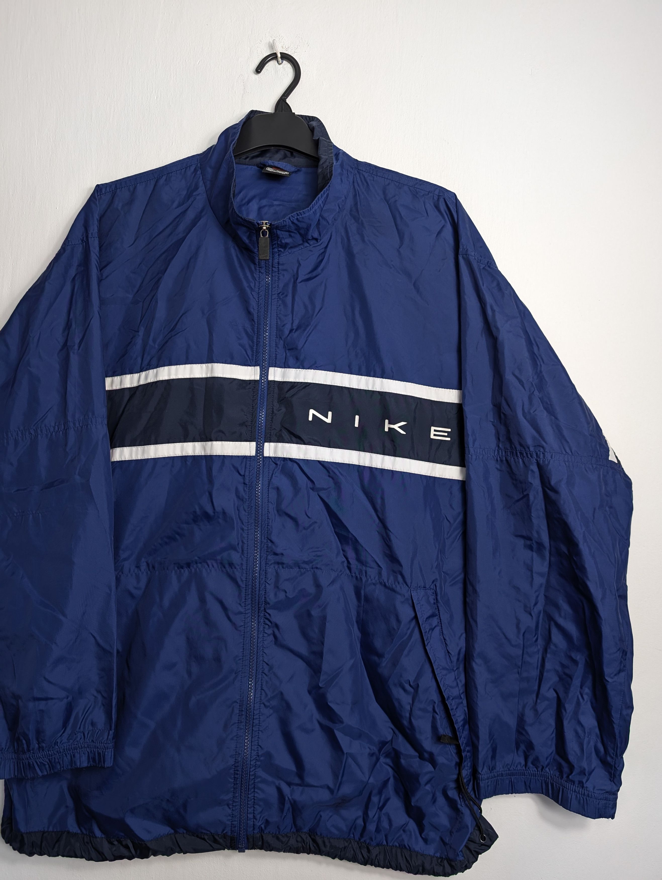 Nike Vintage Nike Center Logo Track Jacket L Streetwear Retro Size US L / EU 52-54 / 3 - 2 Thumbnail