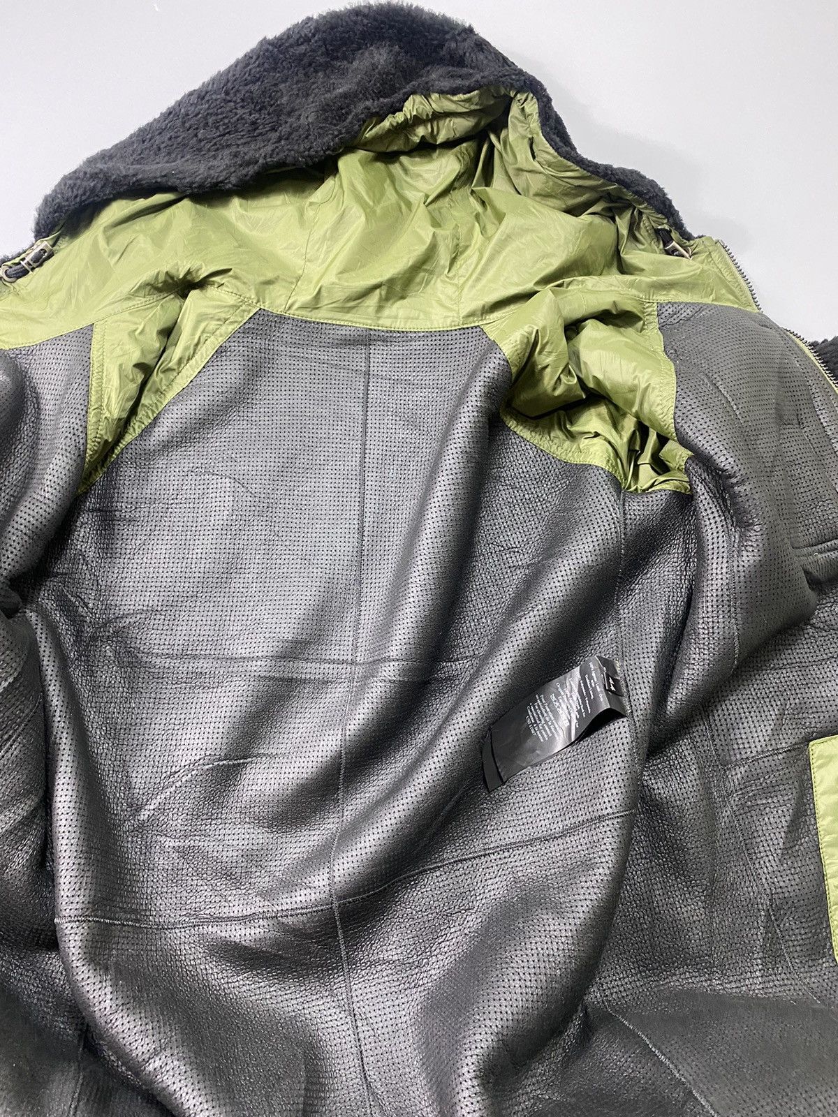 Yves Salomon Shearling and Shell Jacket Size US S / EU 44-46 / 1 - 17 Thumbnail