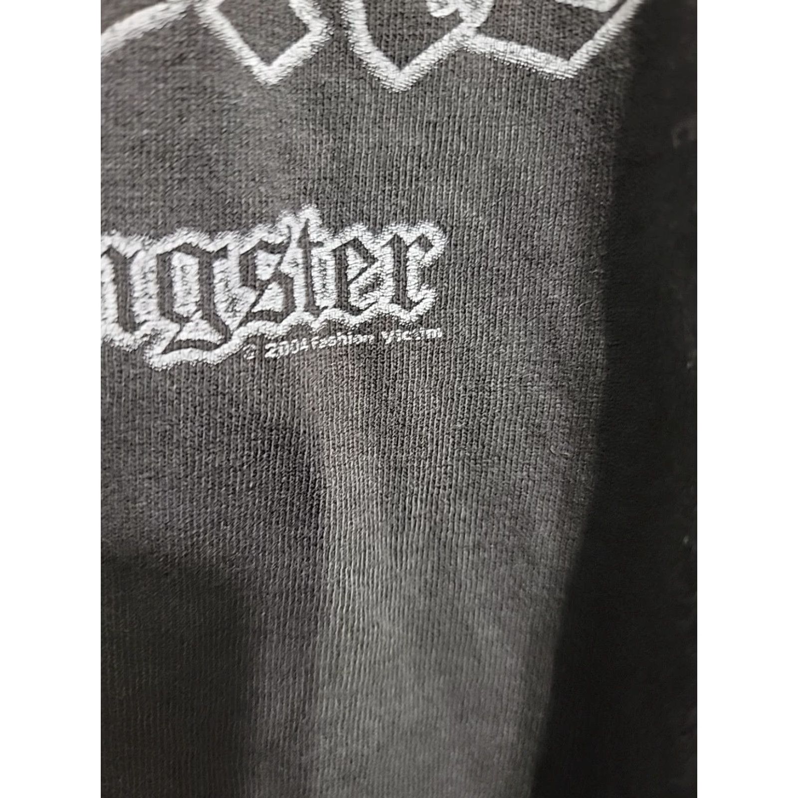 Vintage VINTAGE Fashion Victim T-Shirt Men's S Al Capone Crew Neck Short Sleeve Black Cotton Distressed 2004 Y2K Gangster Logo Graphic Print"} Size US S / EU 44-46 / 1 - 3 Thumbnail