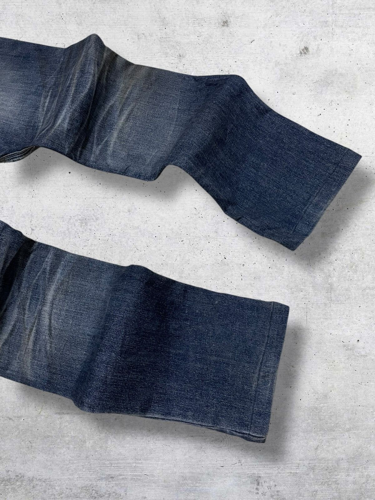 semanticdesign RARE VINTAGE HIGH STREET JAPAN CRAFTMANSHIP DISTRESSED DENIM Size US 33 - 13 Thumbnail