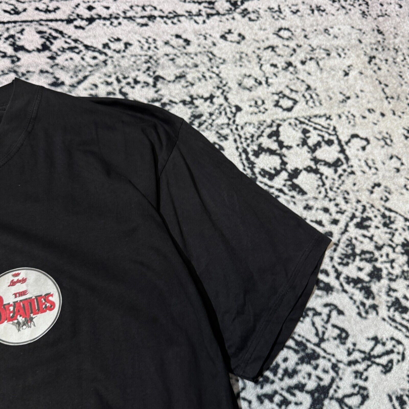 Vintage Vintage Black Cotton T-Shirt Size L The Beatles Y2K 1990 Size US L / EU 52-54 / 3 - 5 Thumbnail