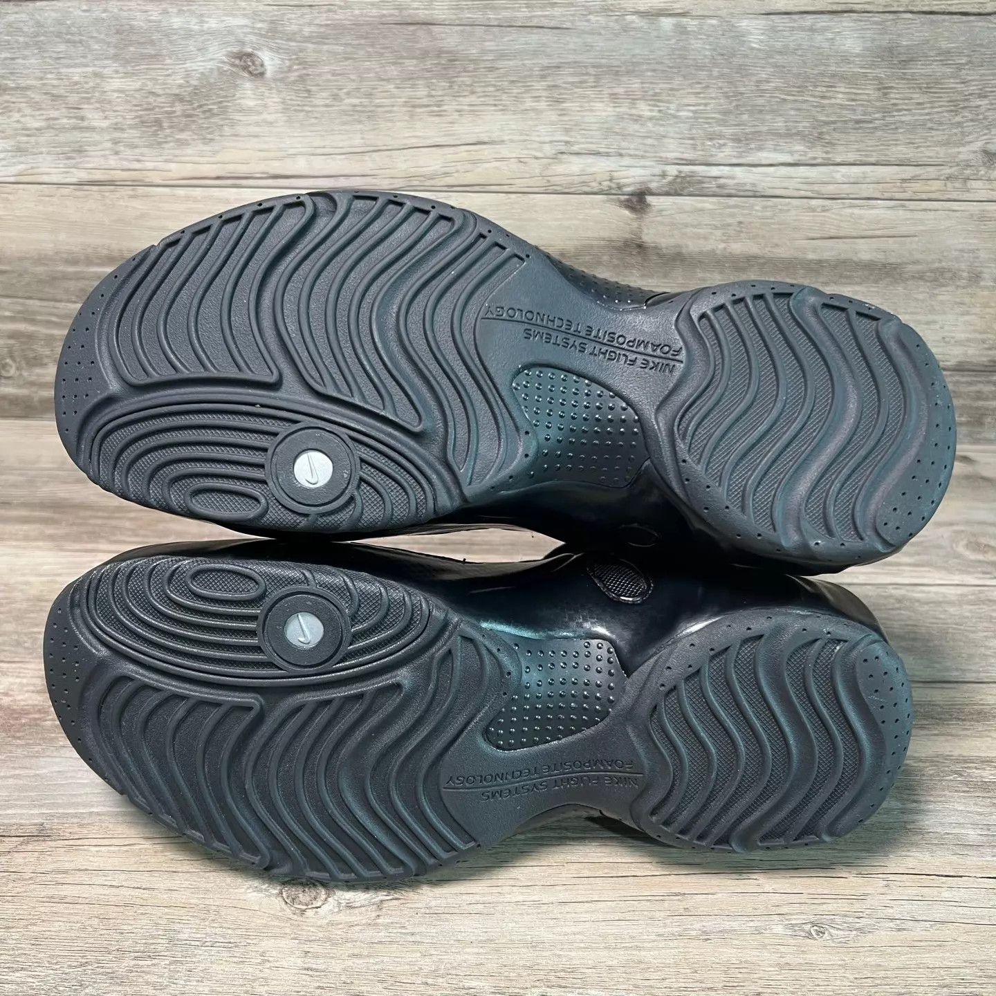 Nike Nike Air Flightposite 1 Carbon Black Size 43 Size US 9.5 / EU 42-43 - 6 Thumbnail