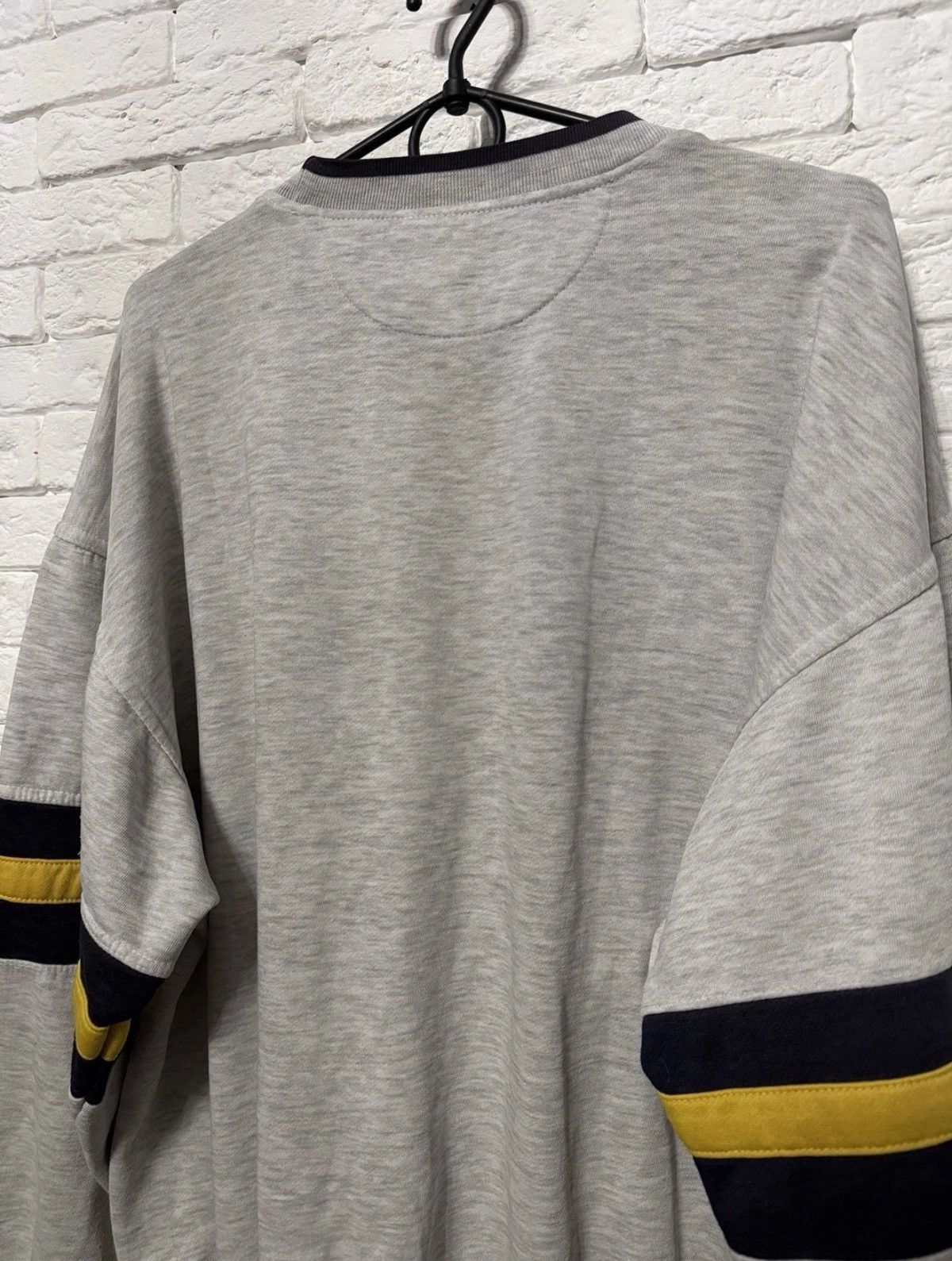 Reebok Vintage Reebok Sweatshirt Embroidered Huge Logo Oversize Cut Size US L / EU 52-54 / 3 - 6 Thumbnail