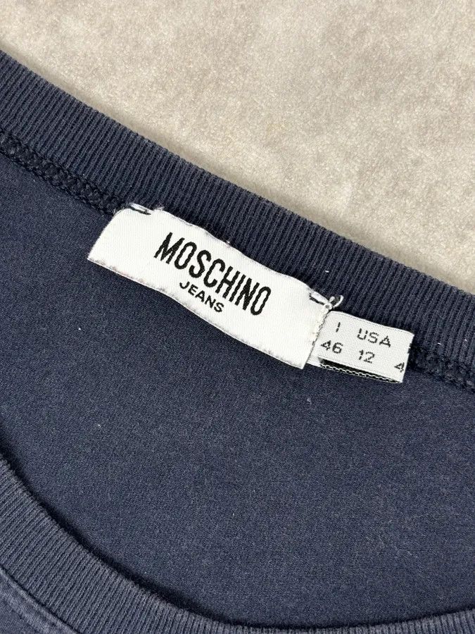 Moschino 2000s Moschino Navy Mona Lisa Studded Graphic Longsleeve T-Shirt Size XS / US 0-2 / IT 36-38 - 8 Thumbnail