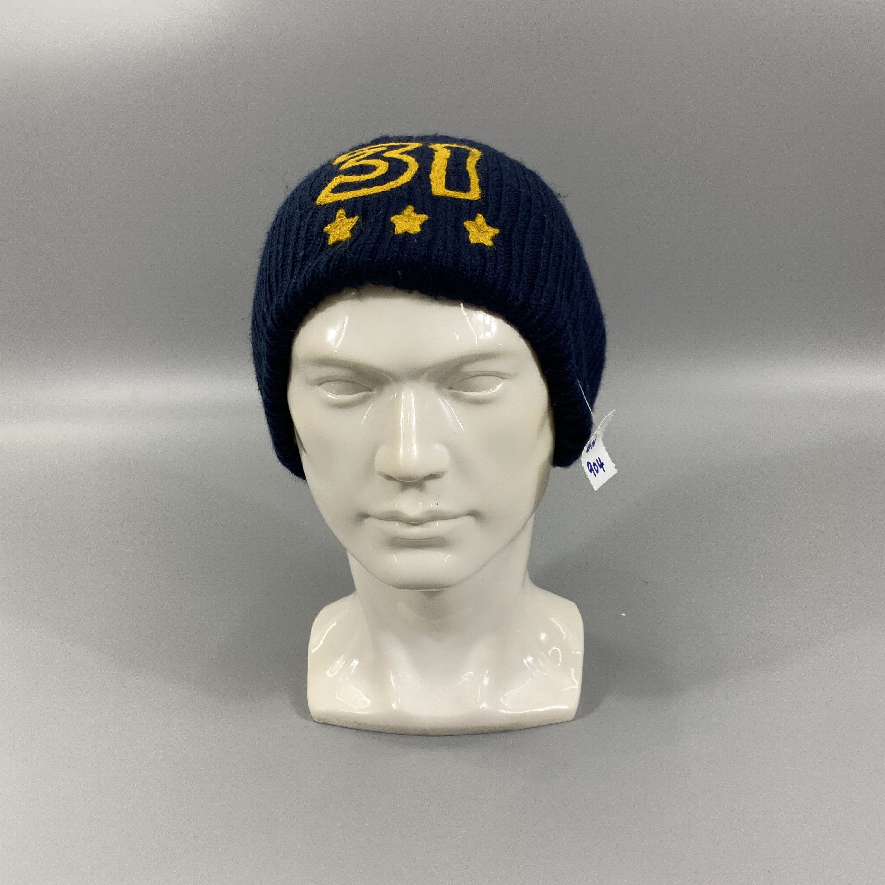 31 Stars Snow Cap Hat -BN904
