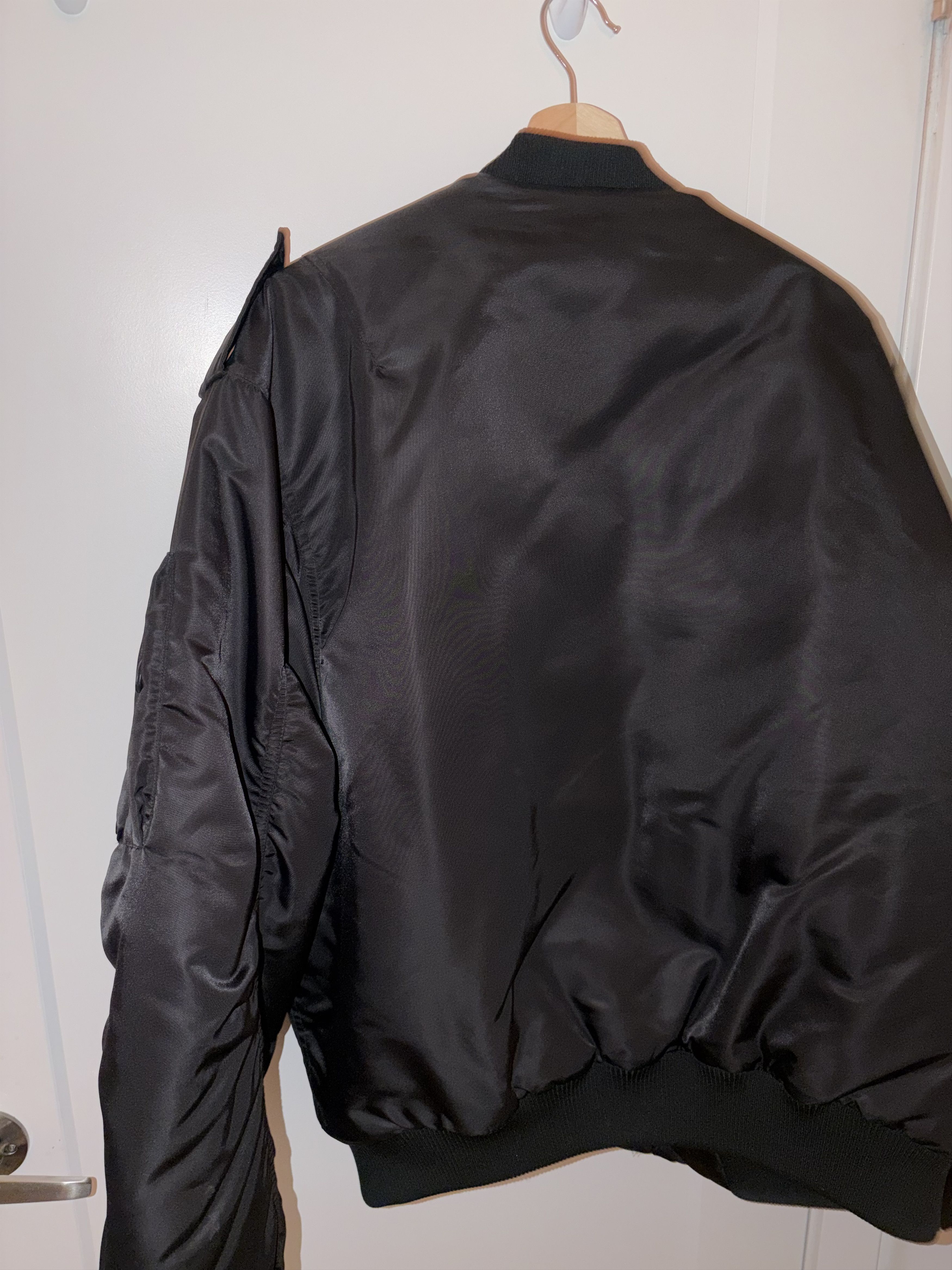 Entire Studios Entire Studios A-2 Bomber Jacket in Black Size US M / EU 48-50 / 2 - 4 Thumbnail