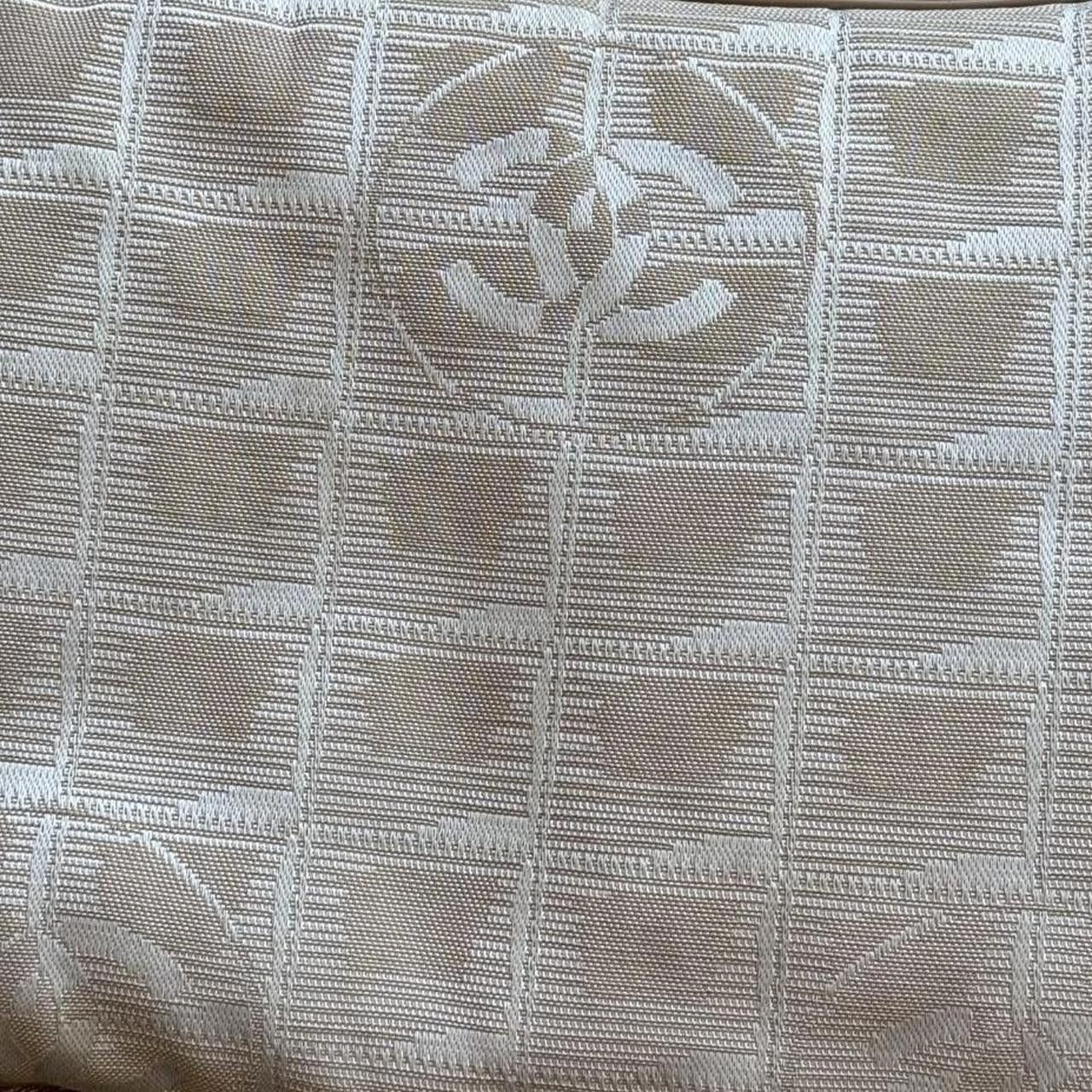 Chanel Chanel Women's Cream Bag Size ONE SIZE - 7 Thumbnail