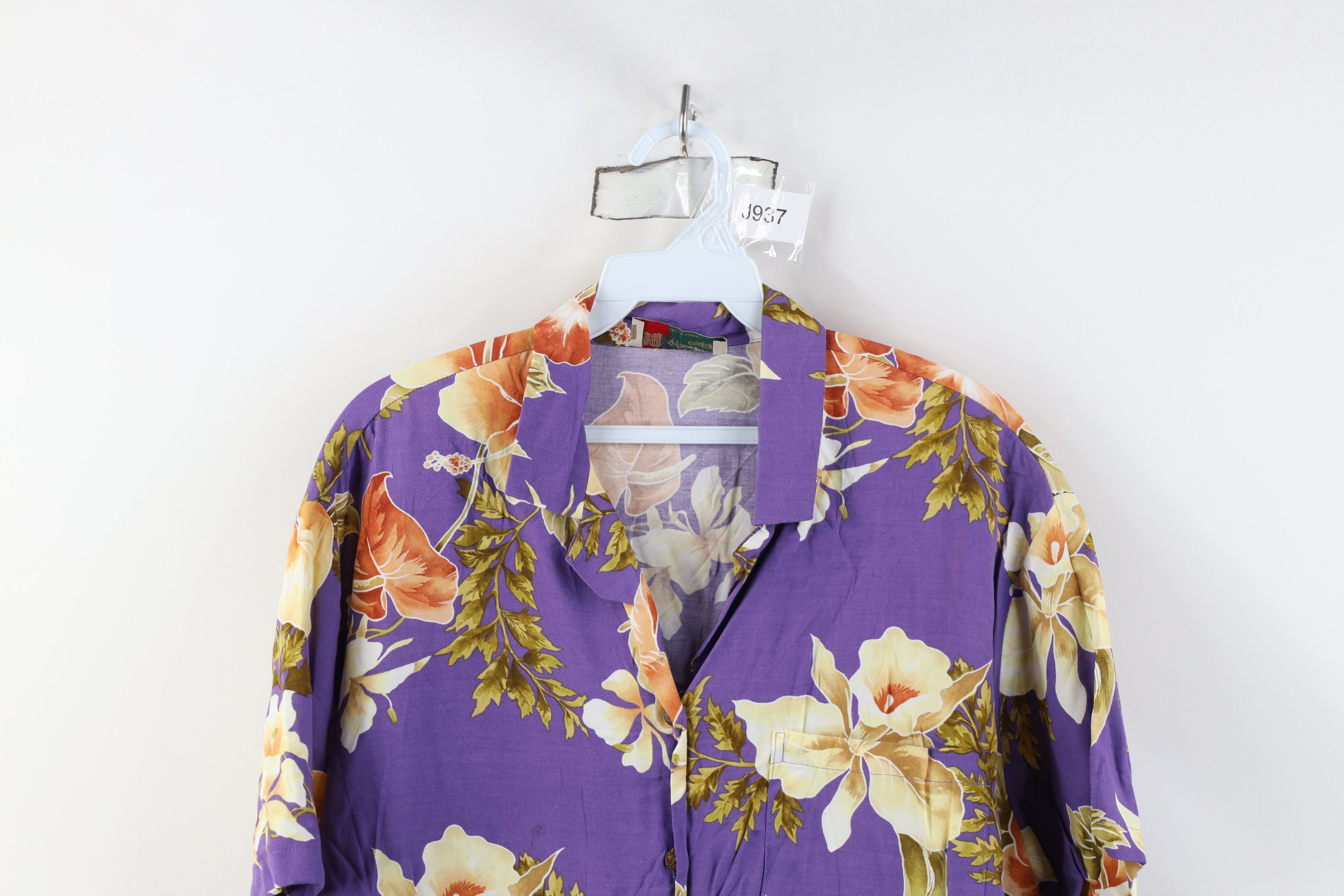 Vintage Vintage 90s Streetwear Rayon Gabardine Hawaiian Button Shirt Size M / US 6-8 / IT 42-44 - 2 Thumbnail