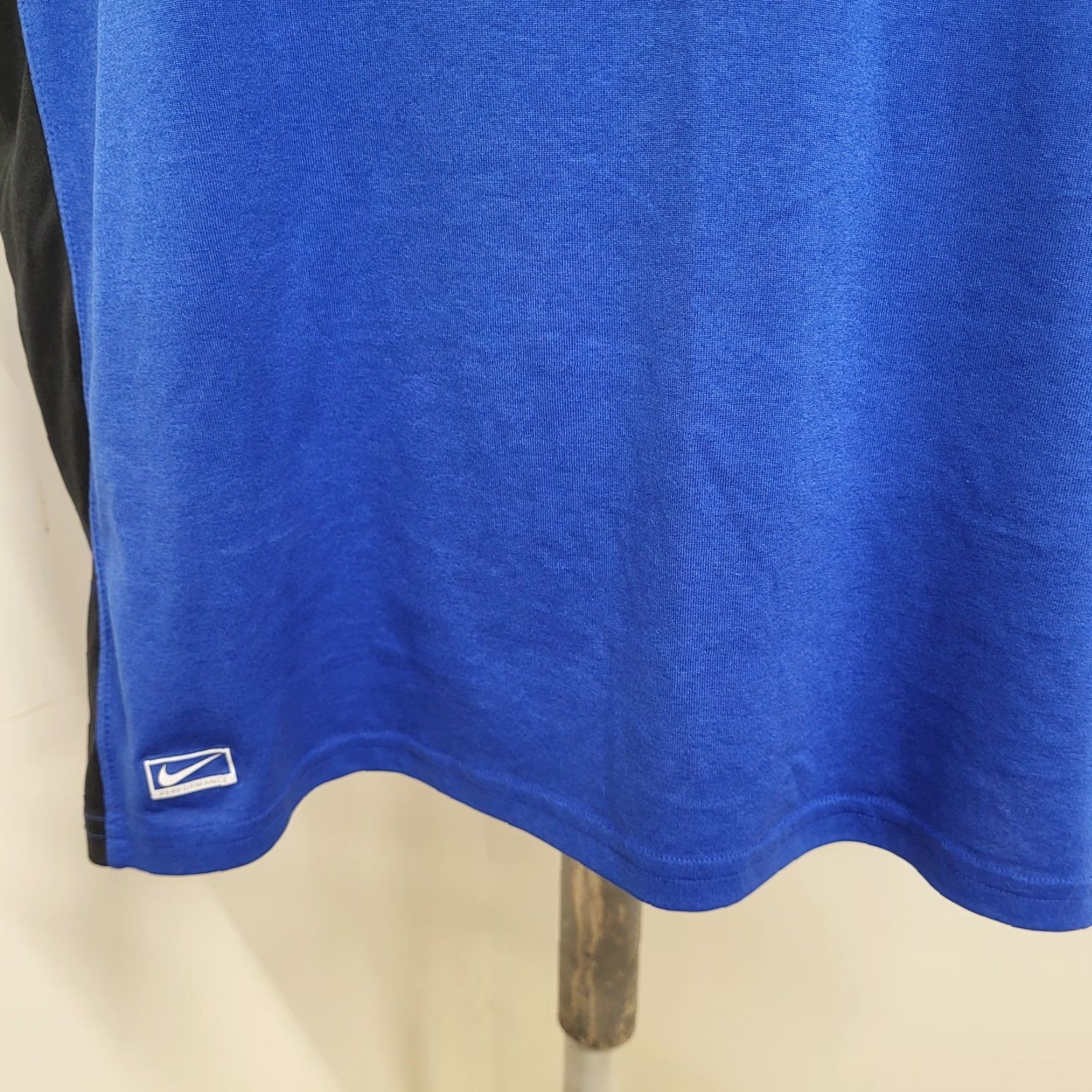 Nike Nike Shirt Mens Large Blue Sleeveless Dri-Fit Casual Outdoors Gym Workout Outdoor Cross Training Size US L / EU 52-54 / 3 - 6 Thumbnail