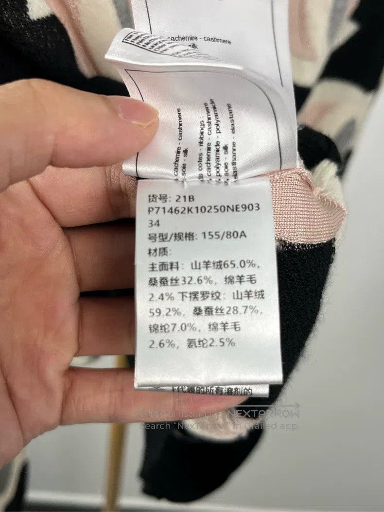 Chanel Chanel Full-printed letter logo long-sleeved cashmere swea Size XXS / US 00 / IT 34 - 6 Thumbnail