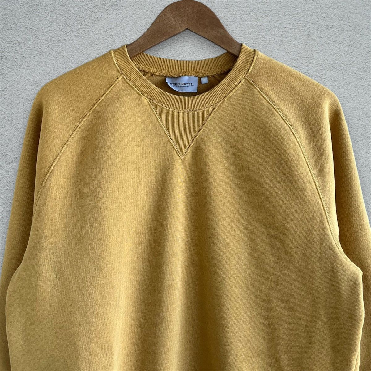 Carhartt Wip Carhartt WIP Essential Crewneck Sweatshirt Burnt Yellow Size US L / EU 52-54 / 3 - 6 Thumbnail