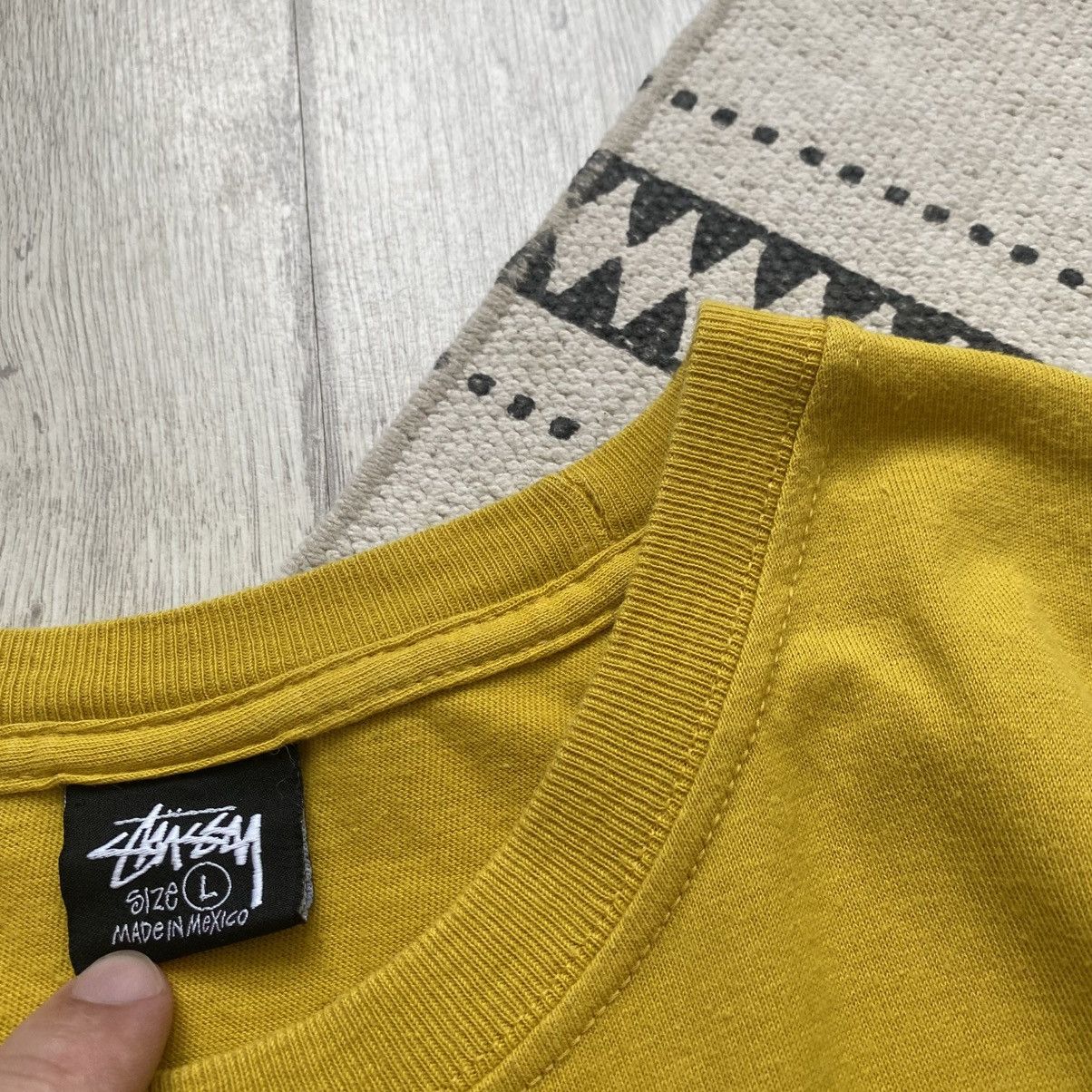 Stussy 🌼 Vintage Stussy tee Floral print Sketer Surf T-shirt Size US L / EU 52-54 / 3 - 6 Thumbnail