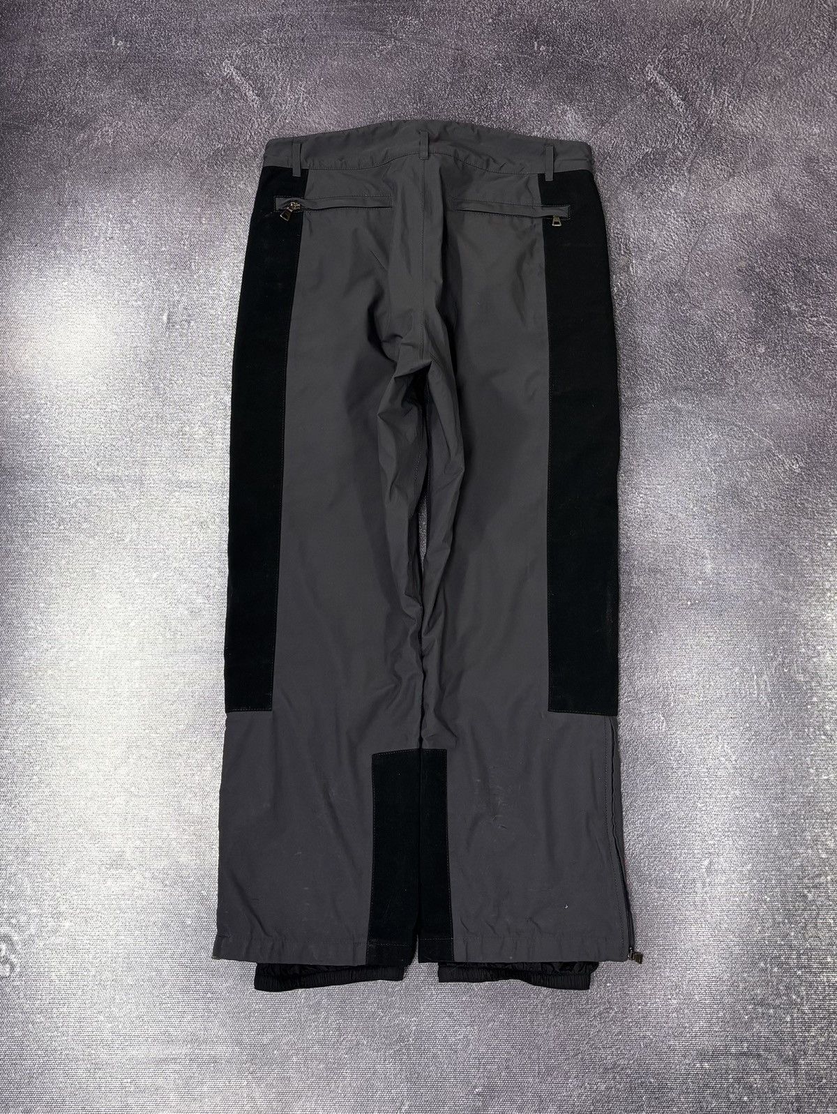 Prada Prada Gore-Tex Vintage Men’s Grey/Black Outdoor Ski Pants Size US 38 / EU 54 - 2 Thumbnail