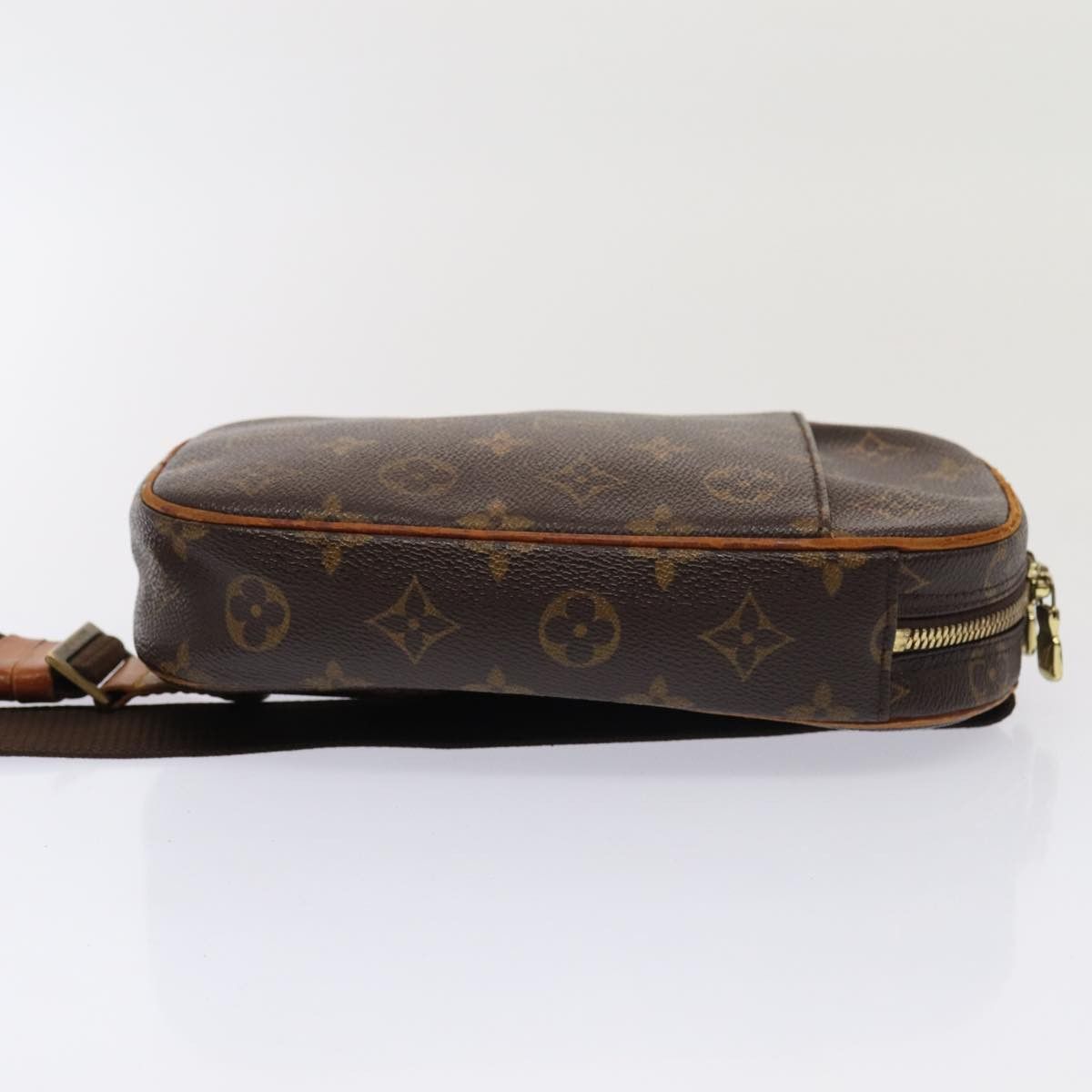 Louis Vuitton LOUIS VUITTON Monogram Pochette Gange Shoulder Bag M51870 Size ONE SIZE - 3 Thumbnail