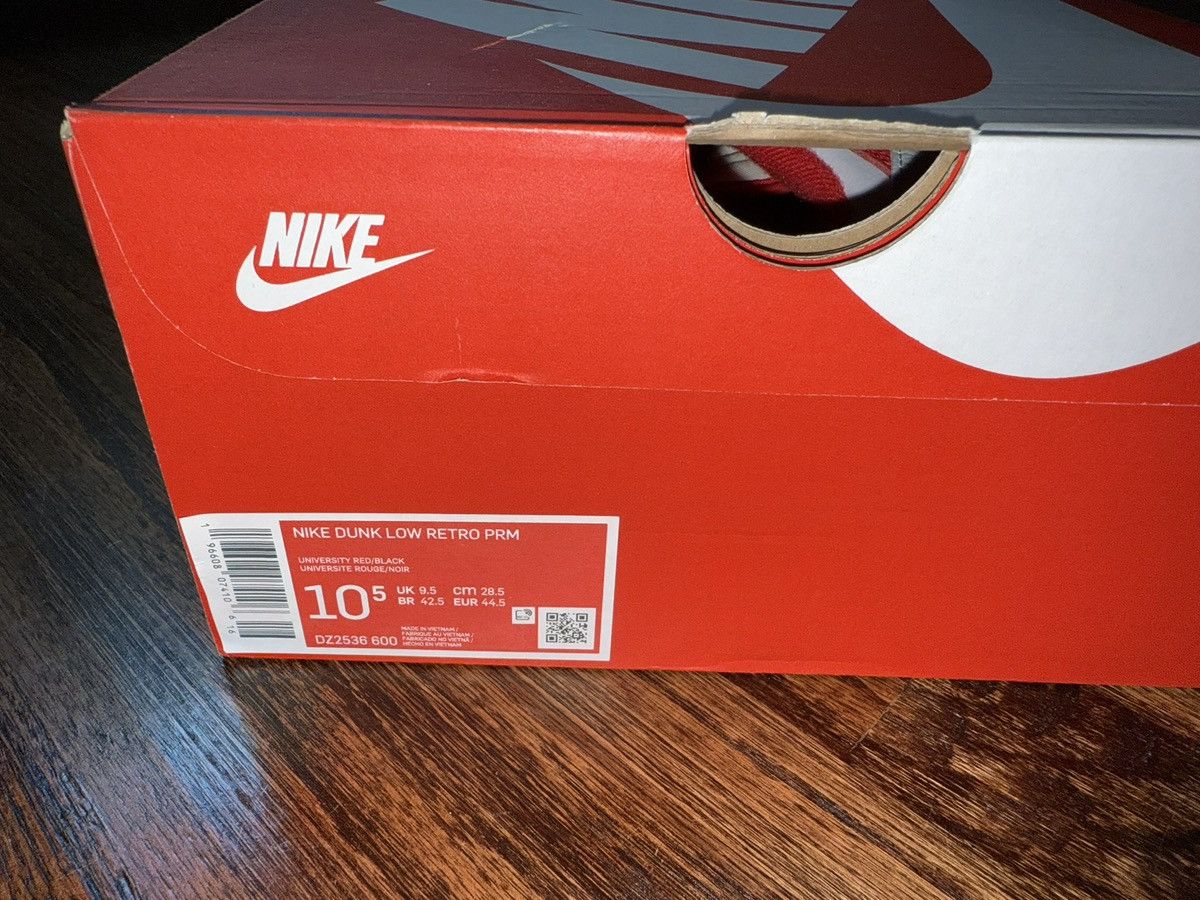 Nike Nike Dunk Low Retro PRM Chicago Split Sz 10.5 University Red Size US 10.5 / EU 43-44 - 7 Thumbnail