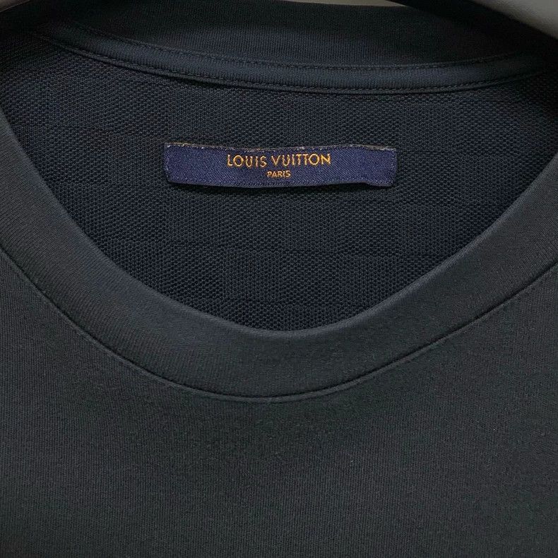 Louis Vuitton Louis Vuitton Black short-sleeved T-shirt Size US M / EU 48-50 / 2 - 2 Thumbnail