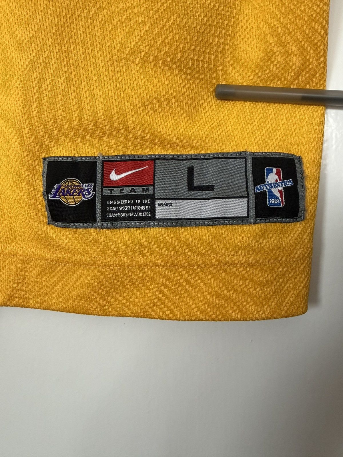 Nike NIKE TEAM LOS ANGELES LAKERS WARM UP JERSEY SHIRT VINTAGE LA Size US L / EU 52-54 / 3 - 3 Thumbnail