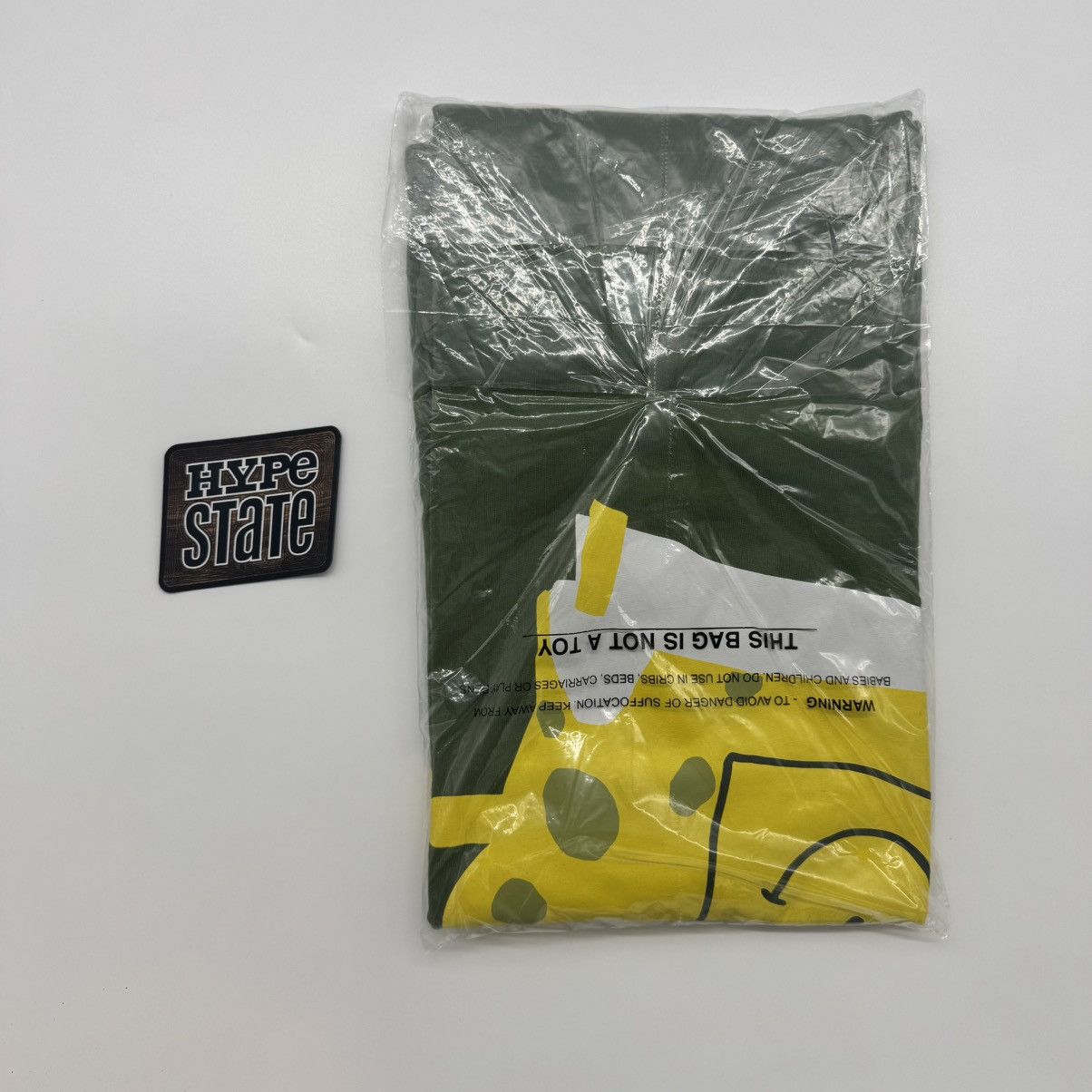 Cactus Plant Flea Market × Uniqlo Uniqlo x CPFM Spongebob Squarepants UT Graphic Tee Olive Size US XL / EU 56 / 4 - 2 Thumbnail