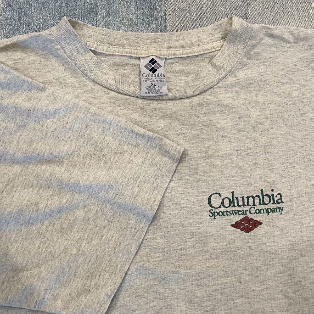 Columbia × Vintage CRAZY Vintage 90s Columbia Single Stitch Tee Size US XL / EU 56 / 4 - 4 Thumbnail
