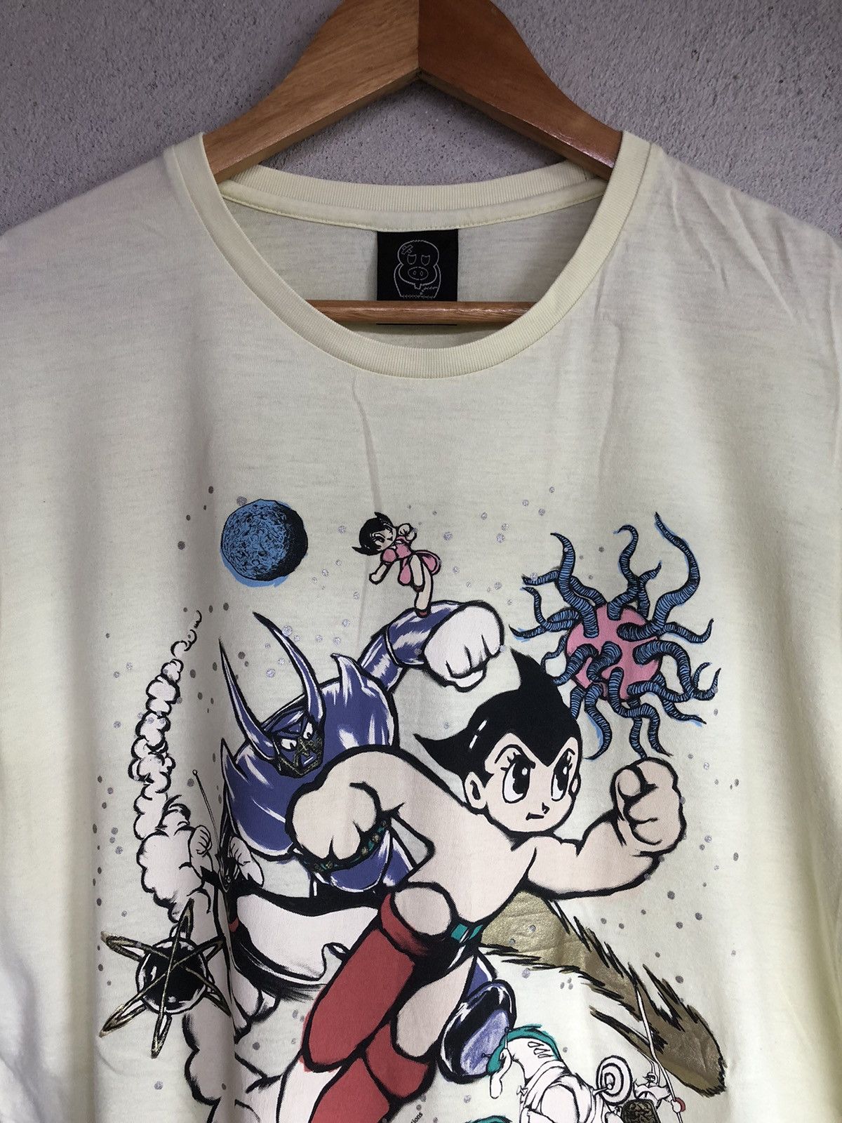 Anime × Japanese Brand × Vintage Vintage Y2K Uniqlo X Astro Boy Tezuka Production Tshirts Size US M / EU 48-50 / 2 - 2 Thumbnail