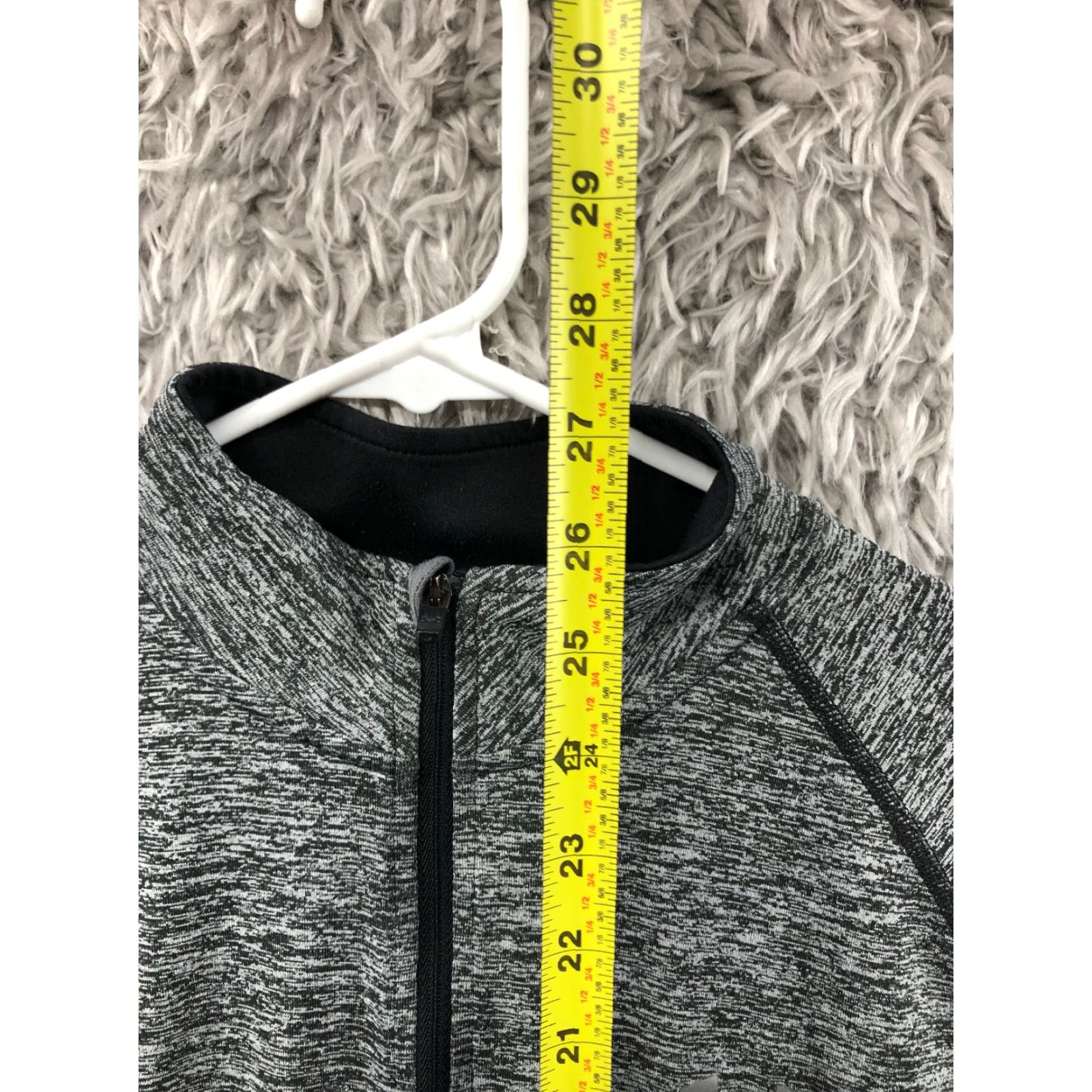 Under Armour Under Armour Sweatshirt Mens Size S Long Sleeve Mock Neck Pullover 1/4 Zip Gray Size US S / EU 44-46 / 1 - 5 Thumbnail