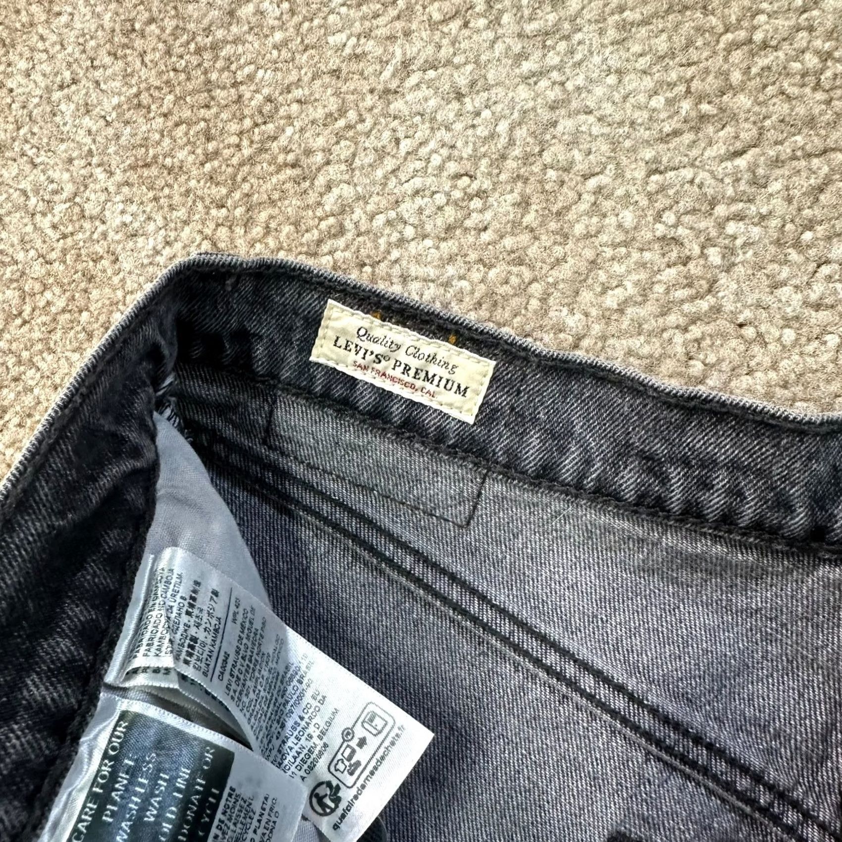 Levi's Levi's 501 Jeans Women's 28x32 Gray Denim Button Fly Regular High Rise Straight 5-Pocket USA Vintage: No Size 28" / US 6 / IT 42 - 4 Thumbnail